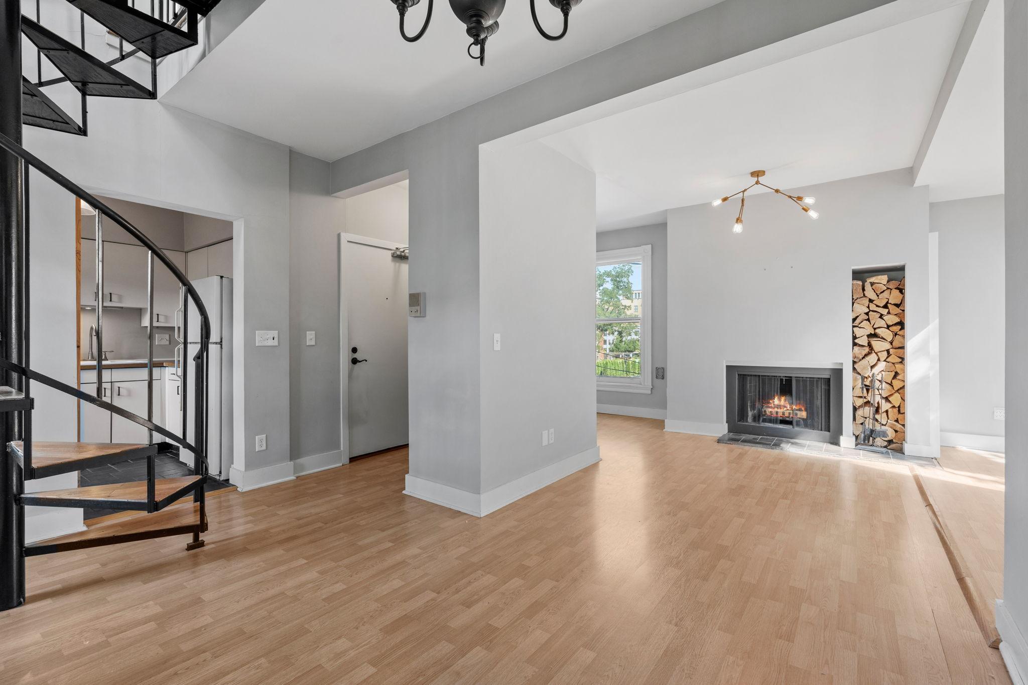 View of Residential at 112 Western Avenue #5, Saint Paul MN 55102, Saint Paul (10 of 19) - Mike Wilen | Minnesota Team Real Estate