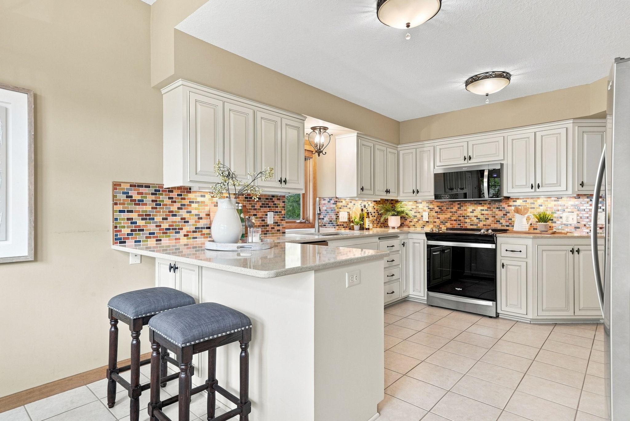 View of Residential at 4166 Thornhill Lane, Vadnais Heights MN 55127, Vadnais Heights (21 of 83) - Mike Wilen | Minnesota Team Real Estate