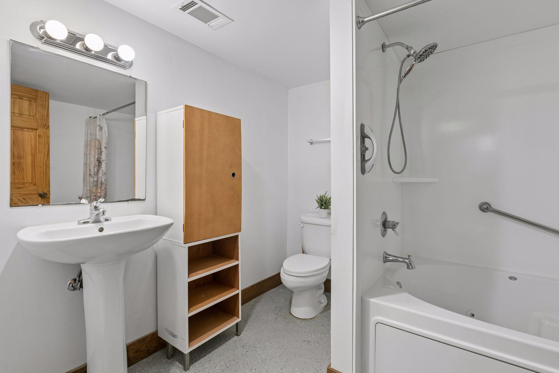 View of Residential at 30 22nd Avenue, Minneapolis MN 55418, Minneapolis (80 of 106) - Mike Wilen | Minnesota Team Real Estate