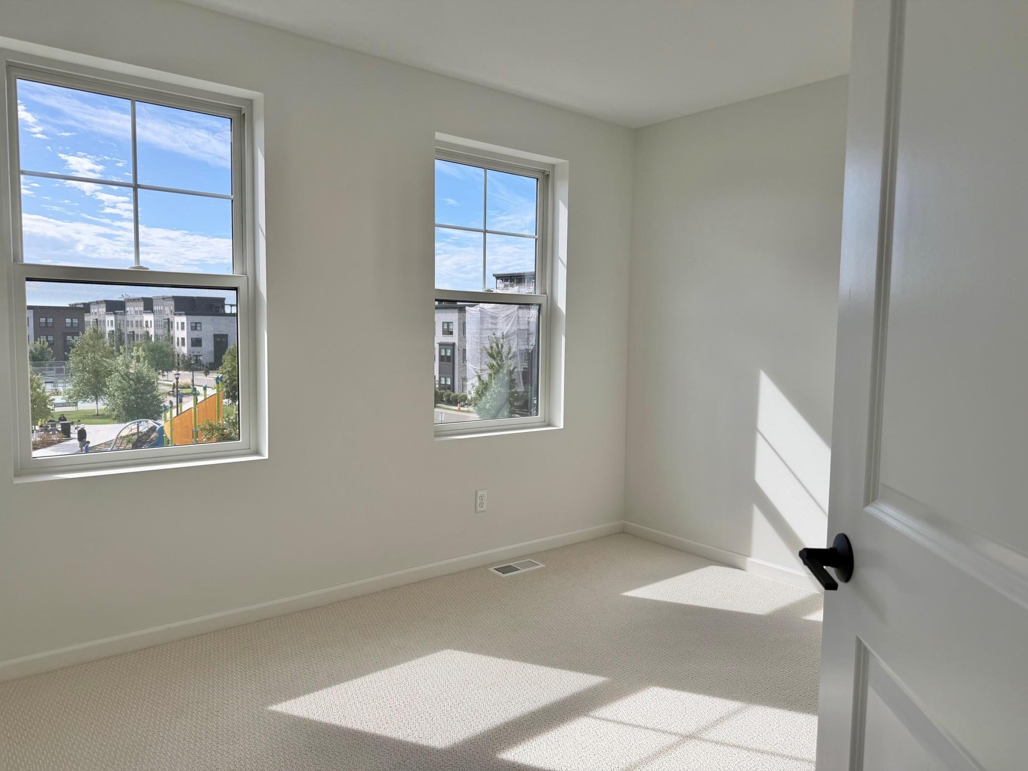 View of Residential at 2275 Beechwood Avenue, Saint Paul MN 55116, Saint Paul (21 of 45) - Mike Wilen | Minnesota Team Real Estate