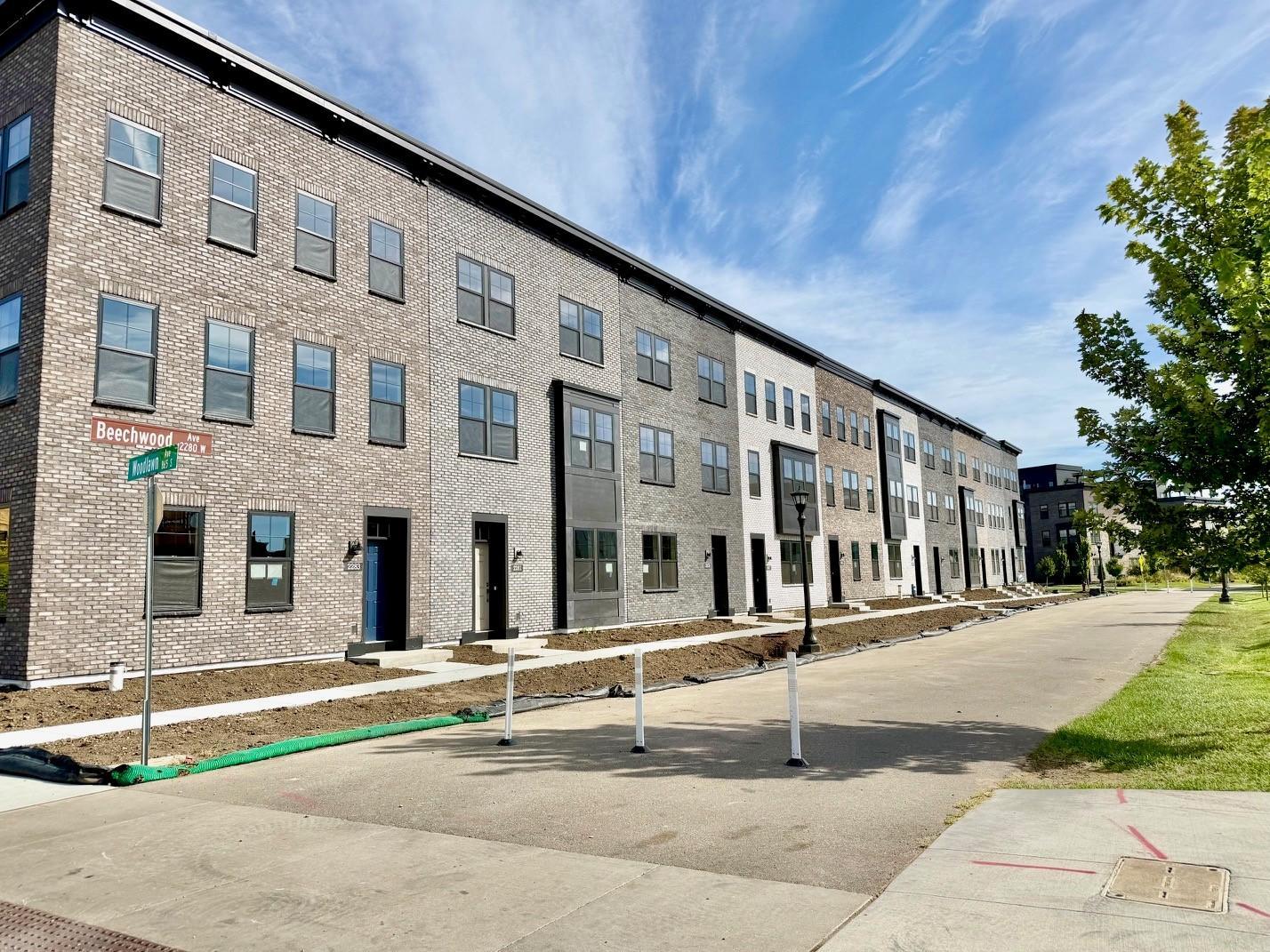 View of (TH) Side x Side at 2275 Beechwood Avenue, Saint Paul - Mike Wilen | Minnesota Team Real Estate