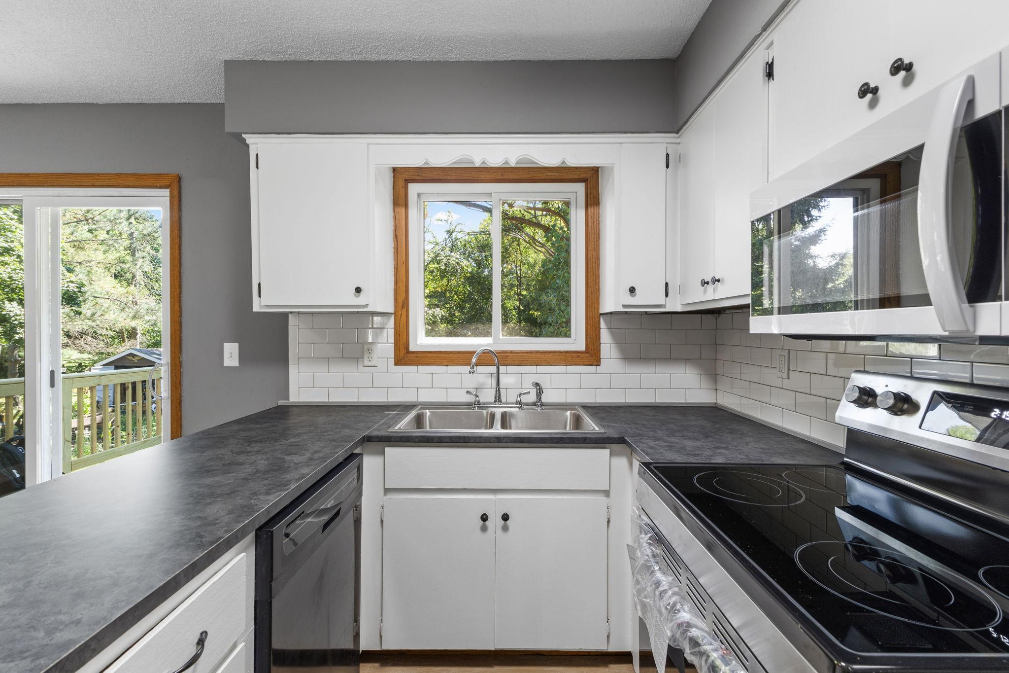 View of Residential at 650 Birch Lane, Shoreview MN 55126, Shoreview (15 of 30) - Mike Wilen | Minnesota Team Real Estate