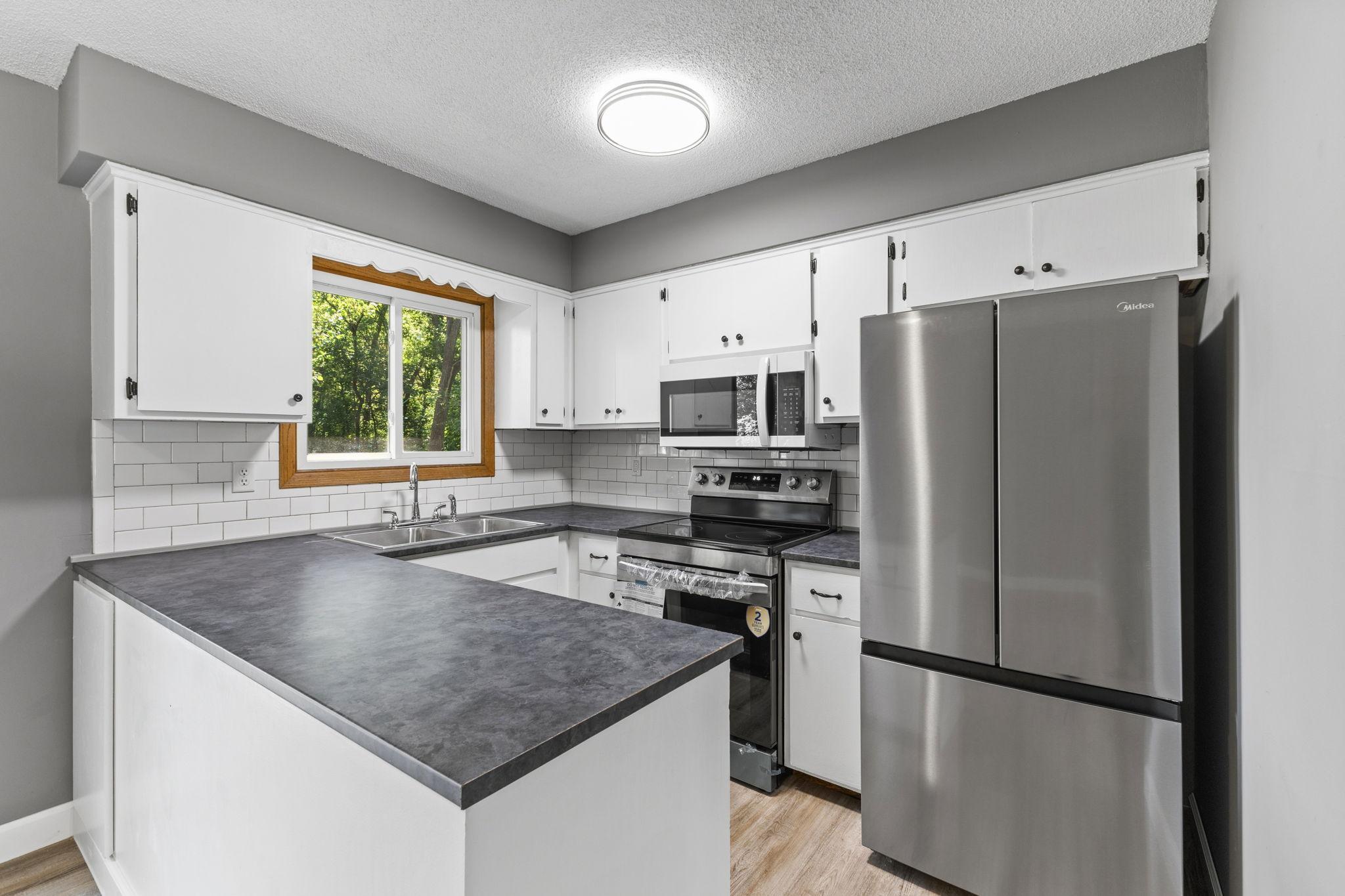 View of Residential at 650 Birch Lane, Shoreview MN 55126, Shoreview (14 of 30) - Mike Wilen | Minnesota Team Real Estate
