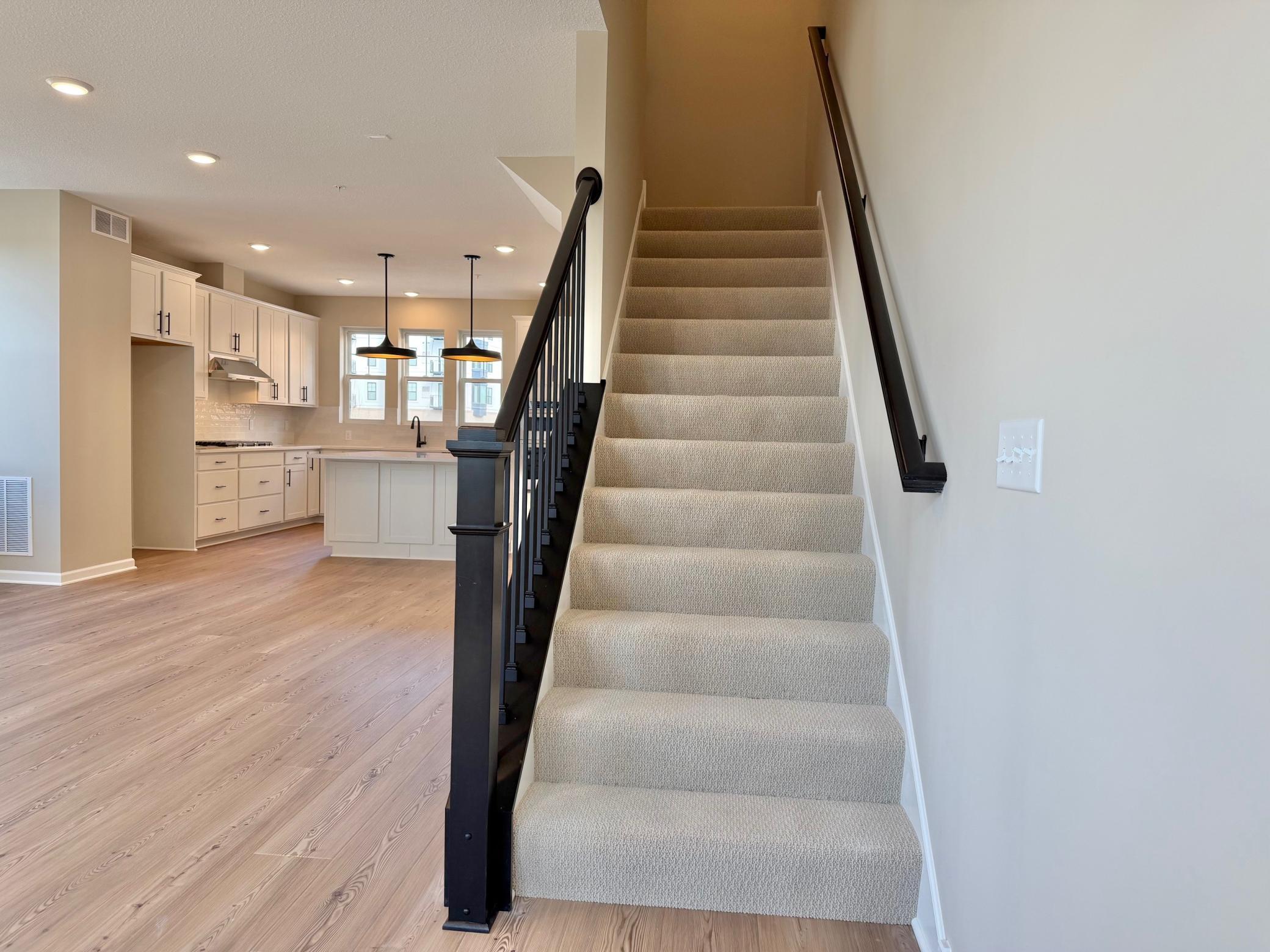 View of Residential at 838 Woodlawn Avenue, Saint Paul MN 55116, Saint Paul (15 of 39) - Mike Wilen | Minnesota Team Real Estate