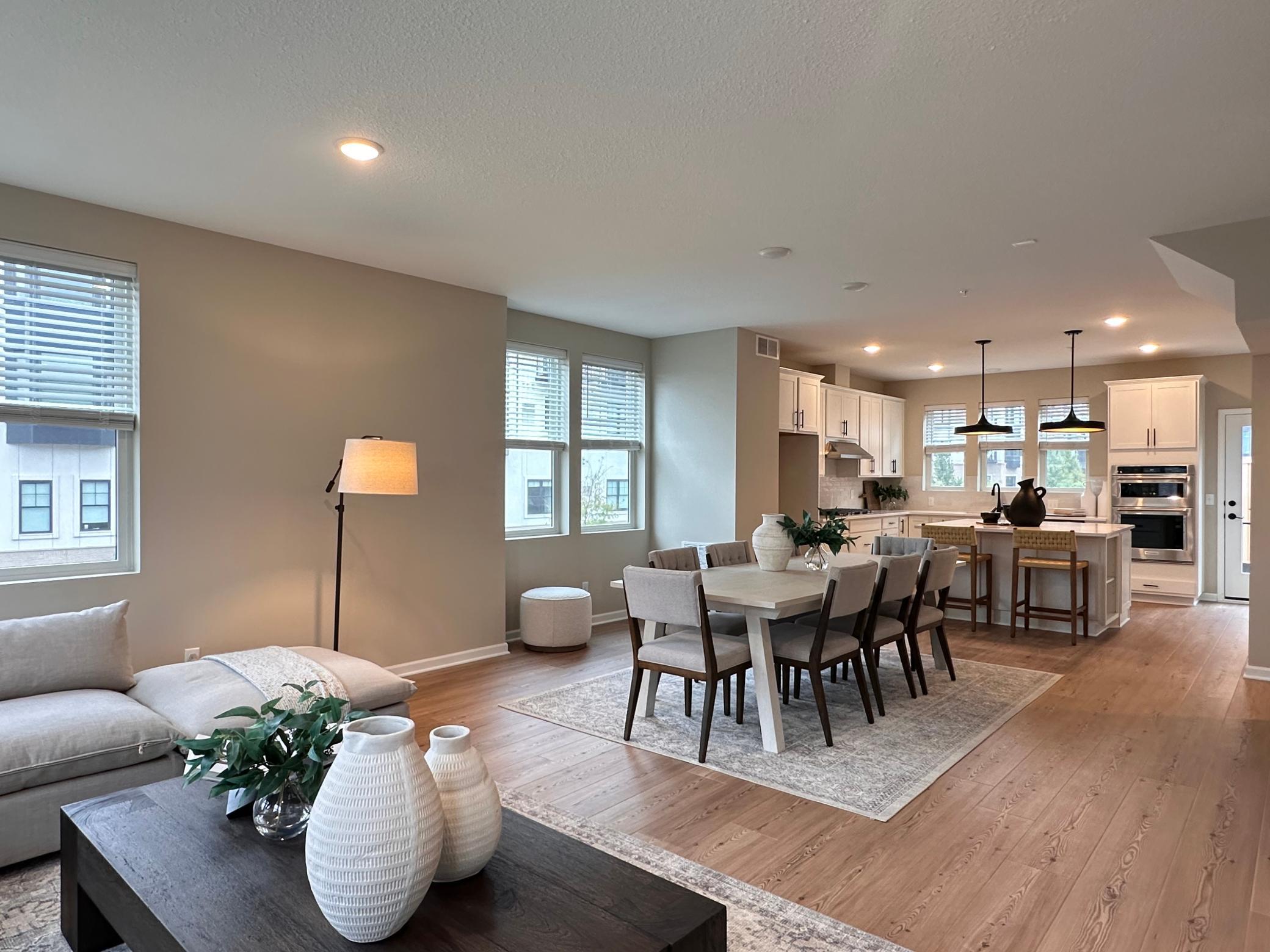 View of Residential at 838 Woodlawn Avenue, Saint Paul MN 55116, Saint Paul (24 of 49) - Mike Wilen | Minnesota Team Real Estate