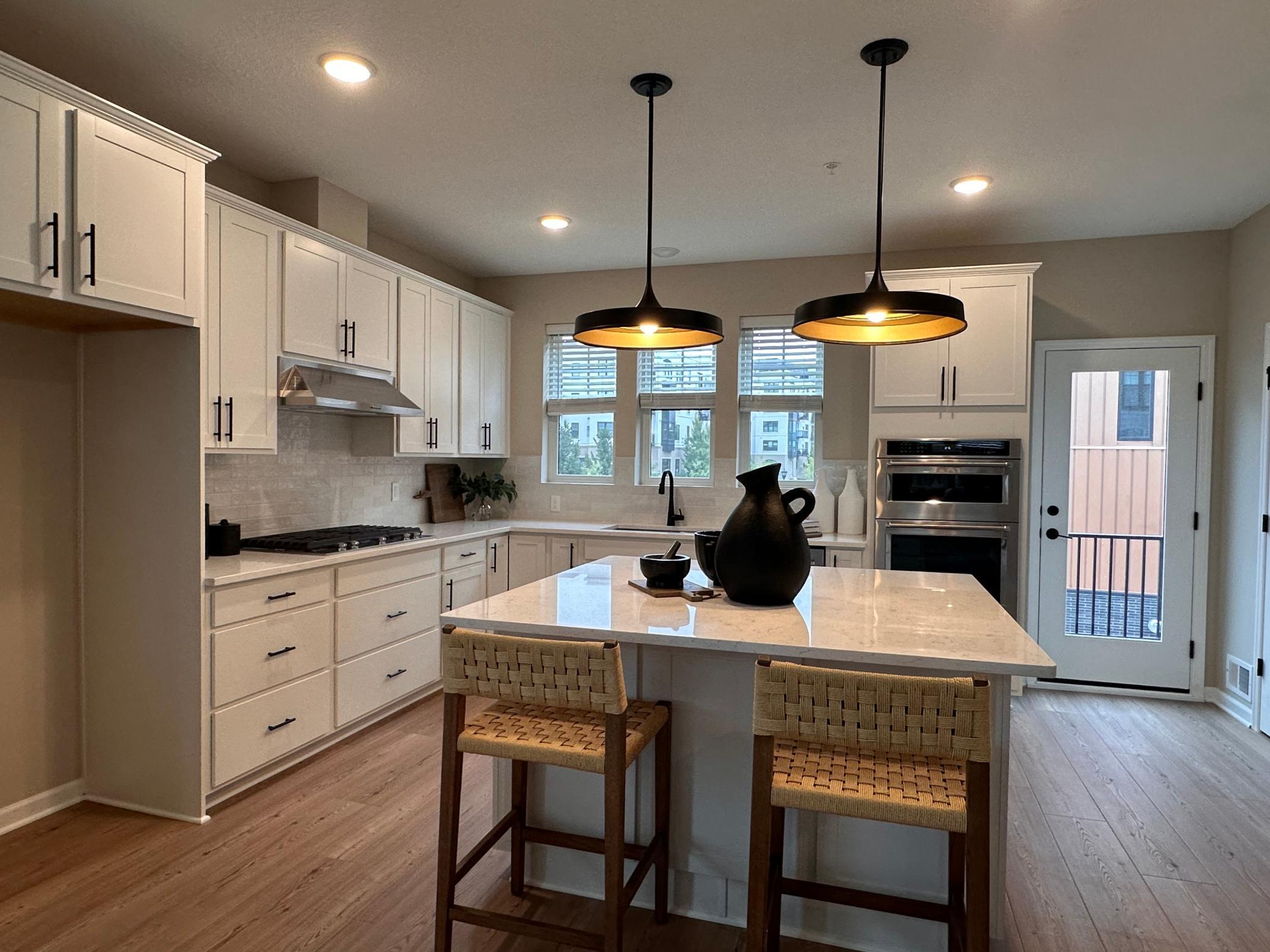 View of Residential at 838 Woodlawn Avenue, Saint Paul MN 55116, Saint Paul (13 of 49) - Mike Wilen | Minnesota Team Real Estate