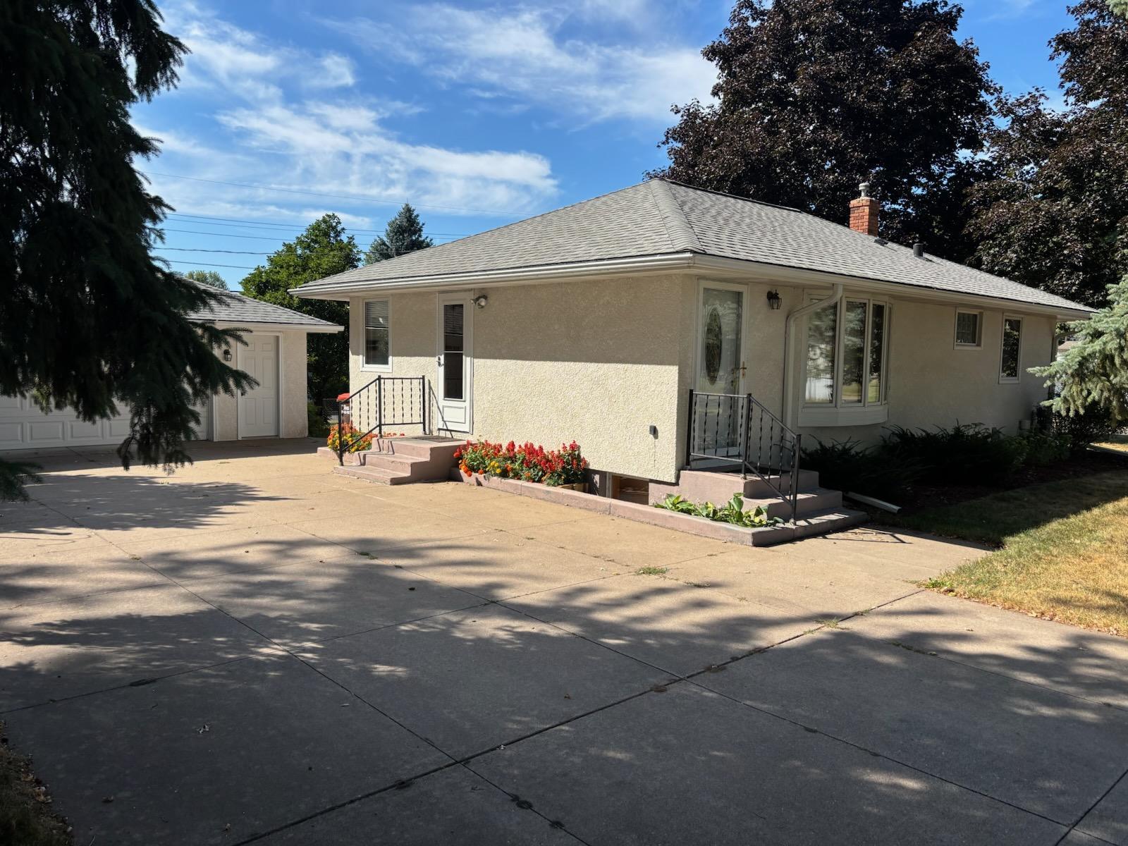 View of Residential at 2115 English Street, Maplewood MN 55109, Maplewood - Mike Wilen | Minnesota Team Real Estate