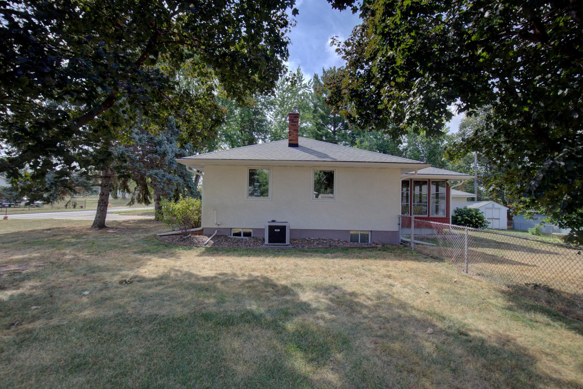 View of Residential at 2115 English Street, Maplewood MN 55109, Maplewood (11 of 39) - Mike Wilen | Minnesota Team Real Estate