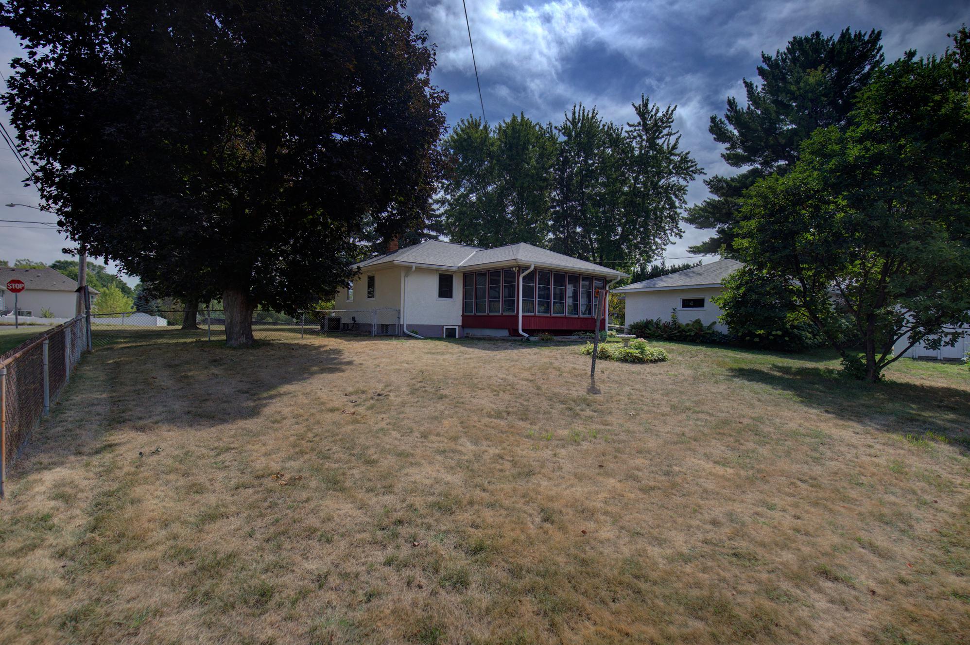 View of Residential at 2115 English Street, Maplewood MN 55109, Maplewood (13 of 39) - Mike Wilen | Minnesota Team Real Estate