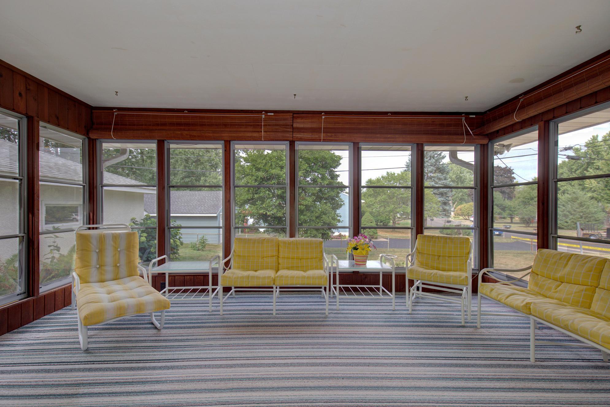View of Residential at 2115 English Street, Maplewood MN 55109, Maplewood (27 of 39) - Mike Wilen | Minnesota Team Real Estate