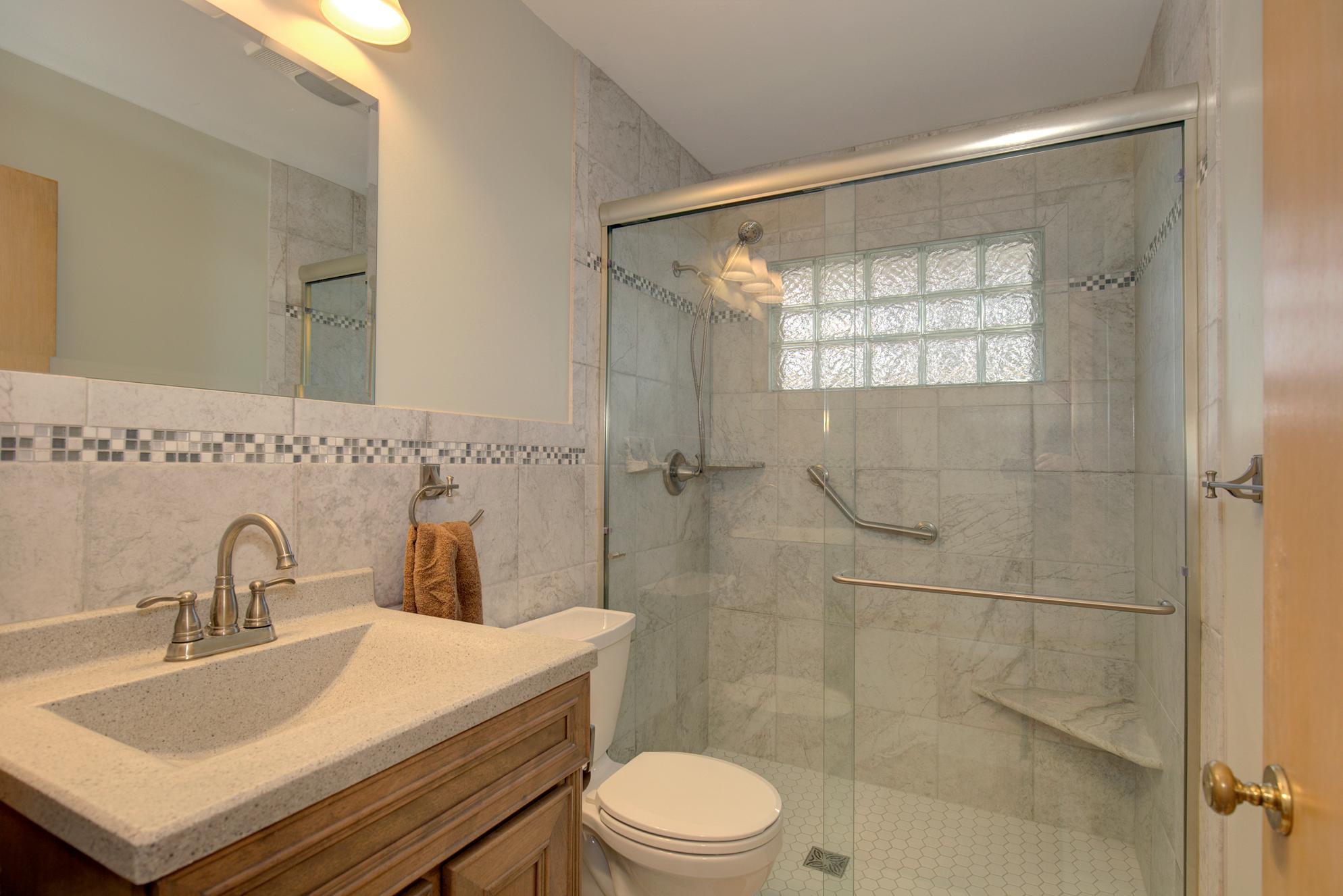 View of Residential at 2115 English Street, Maplewood MN 55109, Maplewood (32 of 39) - Mike Wilen | Minnesota Team Real Estate