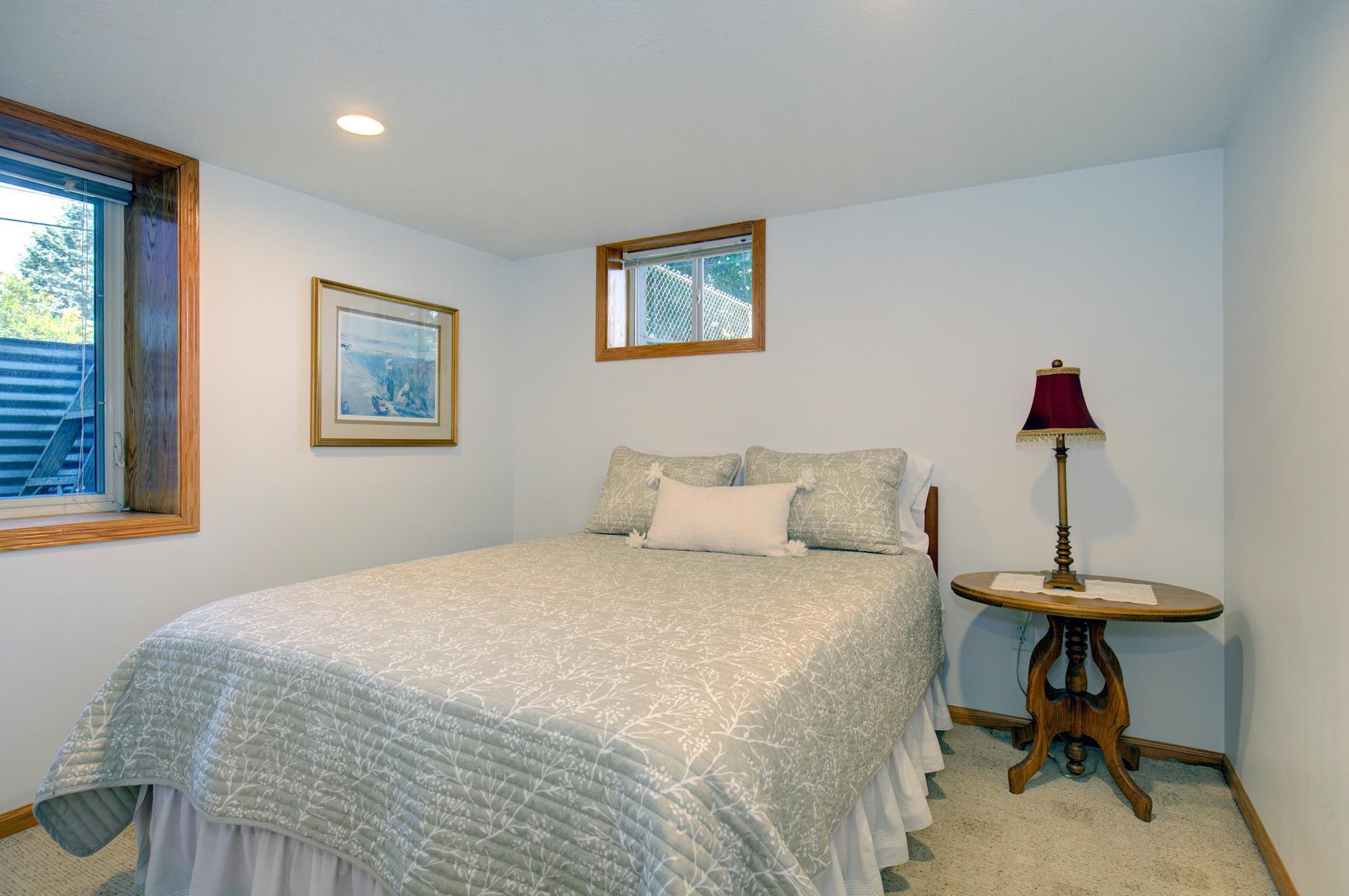 View of Residential at 2115 English Street, Maplewood MN 55109, Maplewood (30 of 39) - Mike Wilen | Minnesota Team Real Estate