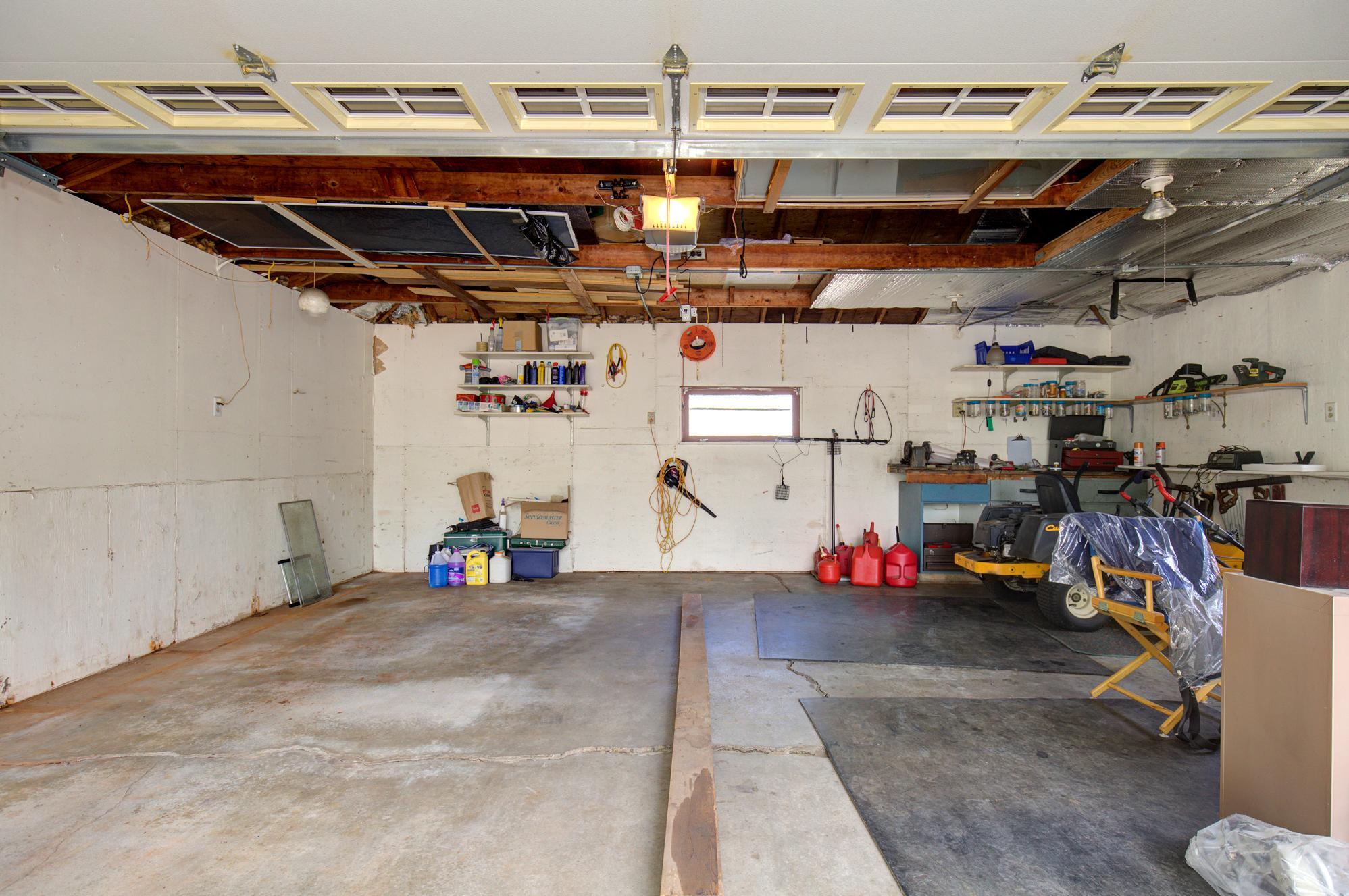 View of Residential at 2115 English Street, Maplewood MN 55109, Maplewood (39 of 39) - Mike Wilen | Minnesota Team Real Estate