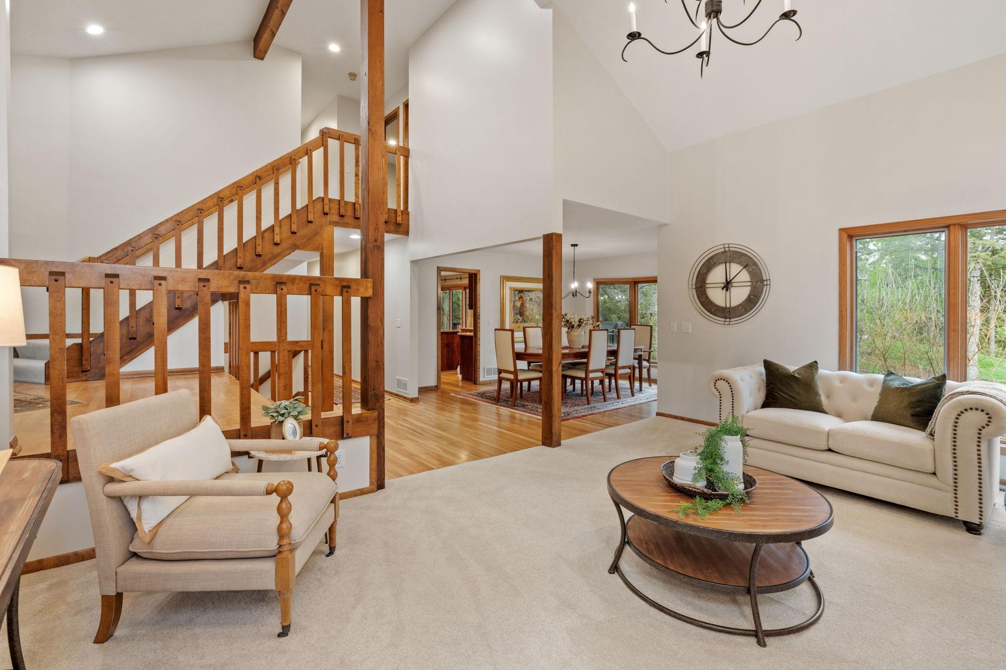 View of Residential at 5811 Shannon Drive, Edina MN 55439, Edina (7 of 65) - Mike Wilen | Minnesota Team Real Estate