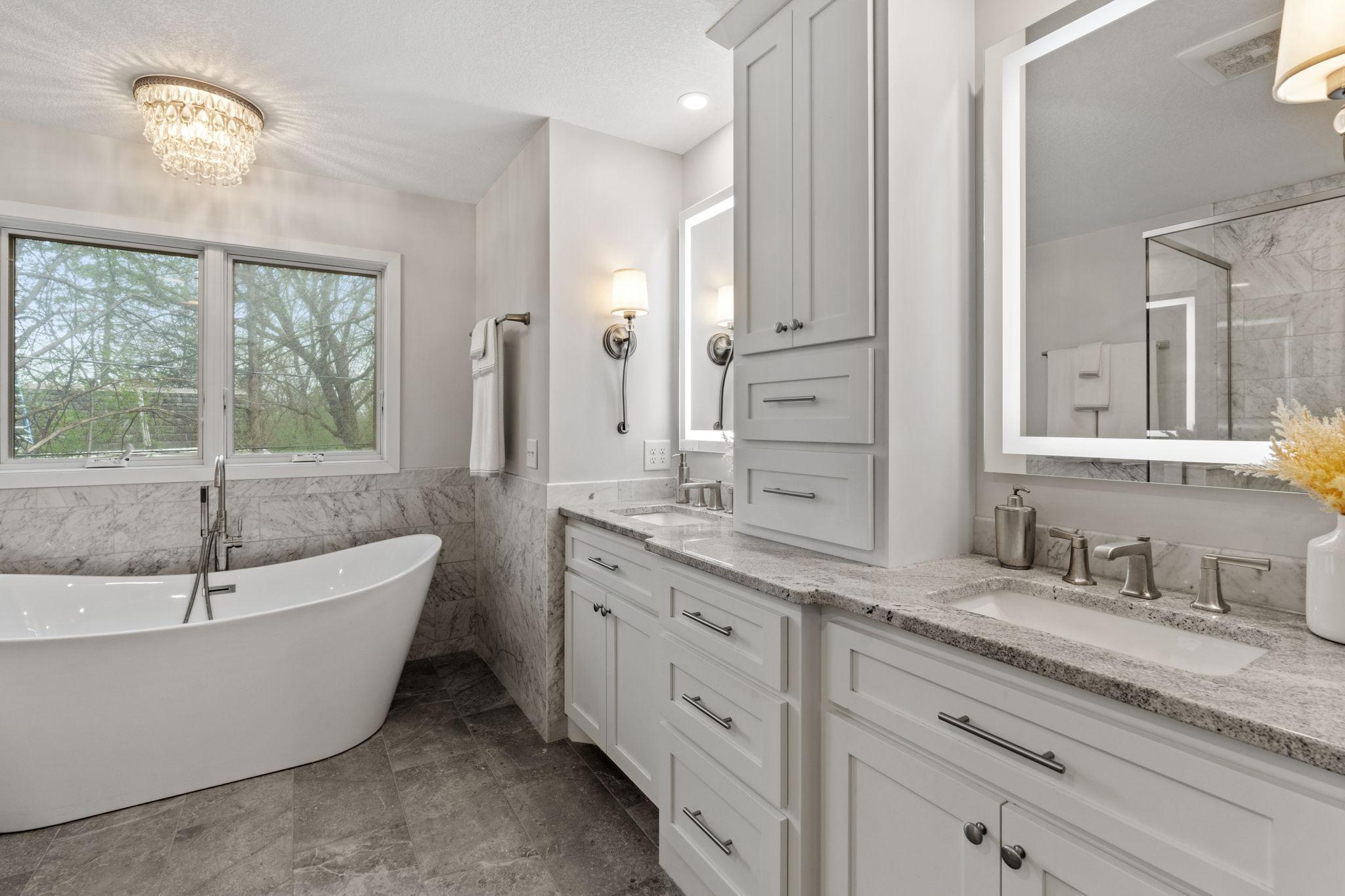 View of Residential at 5811 Shannon Drive, Edina MN 55439, Edina (20 of 65) - Mike Wilen | Minnesota Team Real Estate