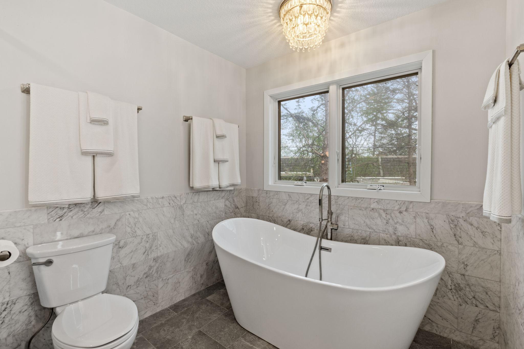 View of Residential at 5811 Shannon Drive, Edina MN 55439, Edina (21 of 65) - Mike Wilen | Minnesota Team Real Estate