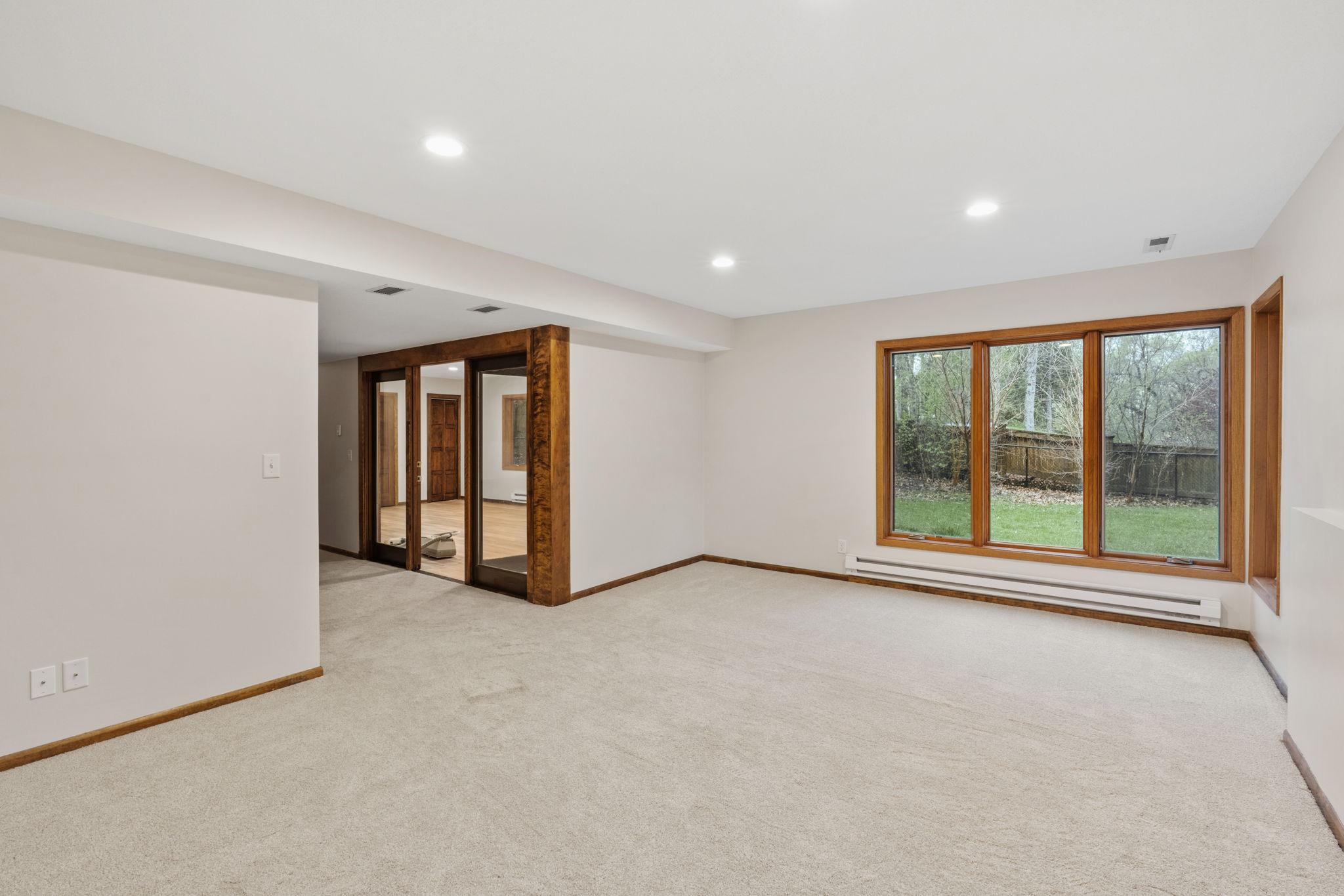 View of Residential at 5811 Shannon Drive, Edina MN 55439, Edina (34 of 65) - Mike Wilen | Minnesota Team Real Estate