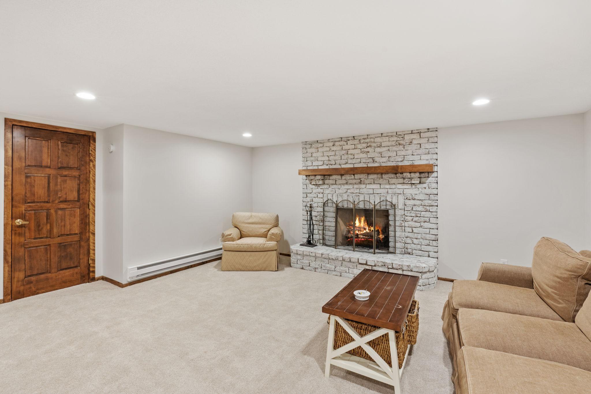 View of Residential at 5811 Shannon Drive, Edina MN 55439, Edina (35 of 65) - Mike Wilen | Minnesota Team Real Estate