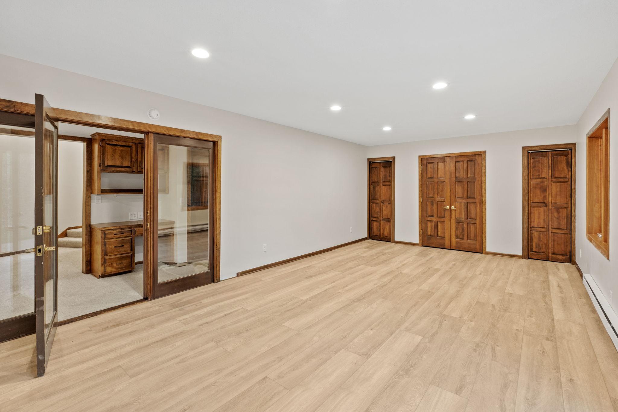 View of Residential at 5811 Shannon Drive, Edina MN 55439, Edina (36 of 65) - Mike Wilen | Minnesota Team Real Estate