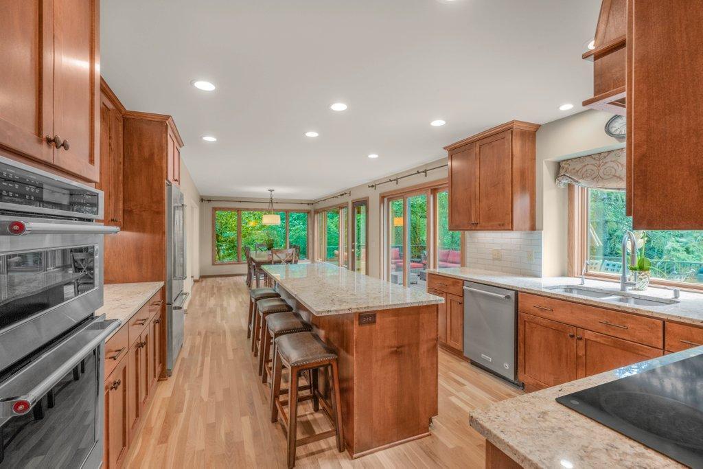 View of Residential at 5811 Shannon Drive, Edina MN 55439, Edina (50 of 65) - Mike Wilen | Minnesota Team Real Estate