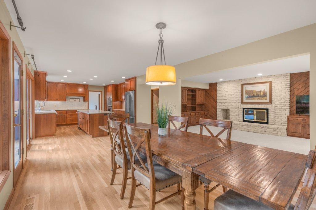 View of Residential at 5811 Shannon Drive, Edina MN 55439, Edina (55 of 65) - Mike Wilen | Minnesota Team Real Estate