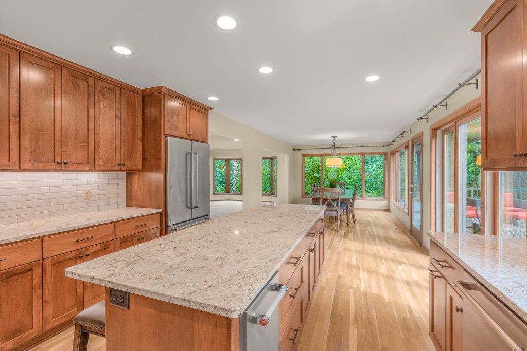 View of Residential at 5811 Shannon Drive, Edina MN 55439, Edina (57 of 65) - Mike Wilen | Minnesota Team Real Estate