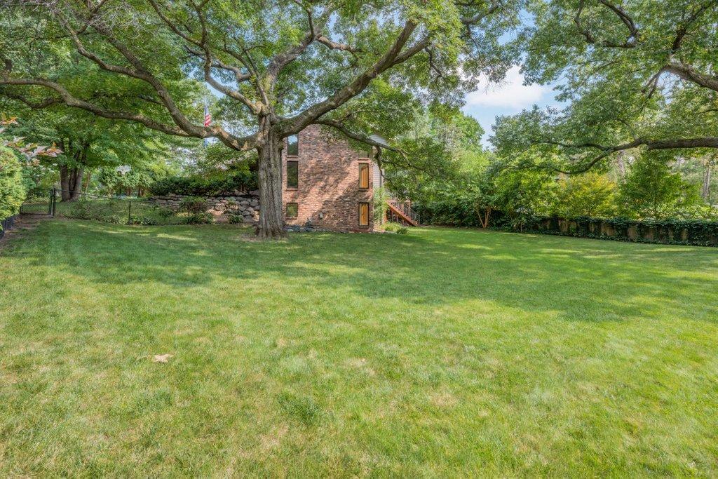 View of Residential at 5811 Shannon Drive, Edina MN 55439, Edina (61 of 65) - Mike Wilen | Minnesota Team Real Estate