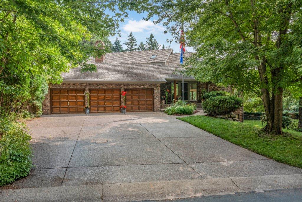 View of Residential at 5811 Shannon Drive, Edina MN 55439, Edina (64 of 65) - Mike Wilen | Minnesota Team Real Estate