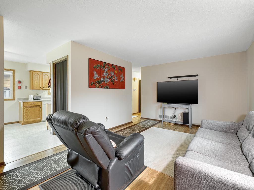 View of Residential at 513 Arlington Avenue, Saint Paul MN 55130, Saint Paul (4 of 16) - Mike Wilen | Minnesota Team Real Estate