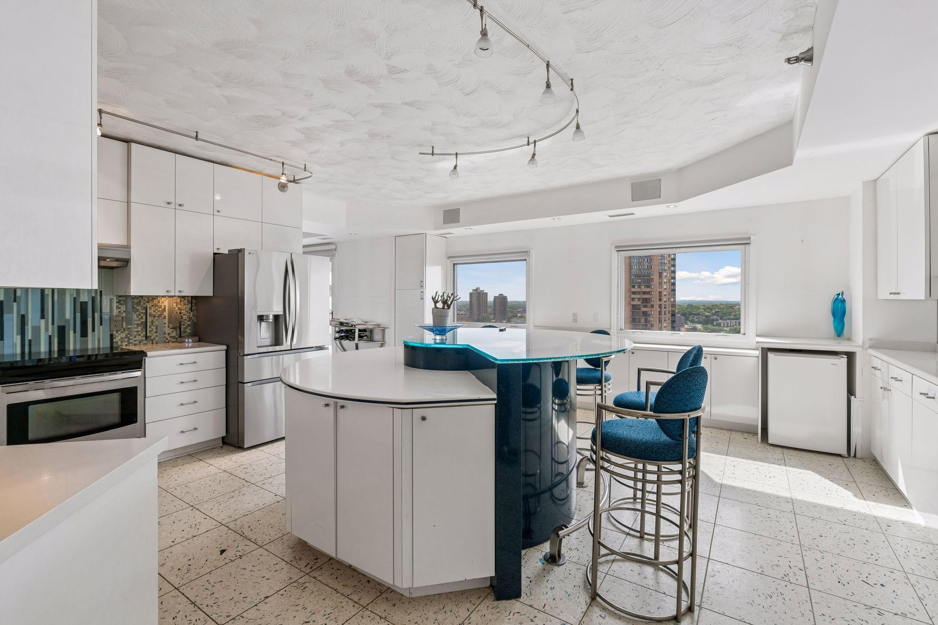 View of (CC) High Rise (4+ Levels) at 1225 Lasalle Avenue, Minneapolis - Mike Wilen | Minnesota Team Real Estate