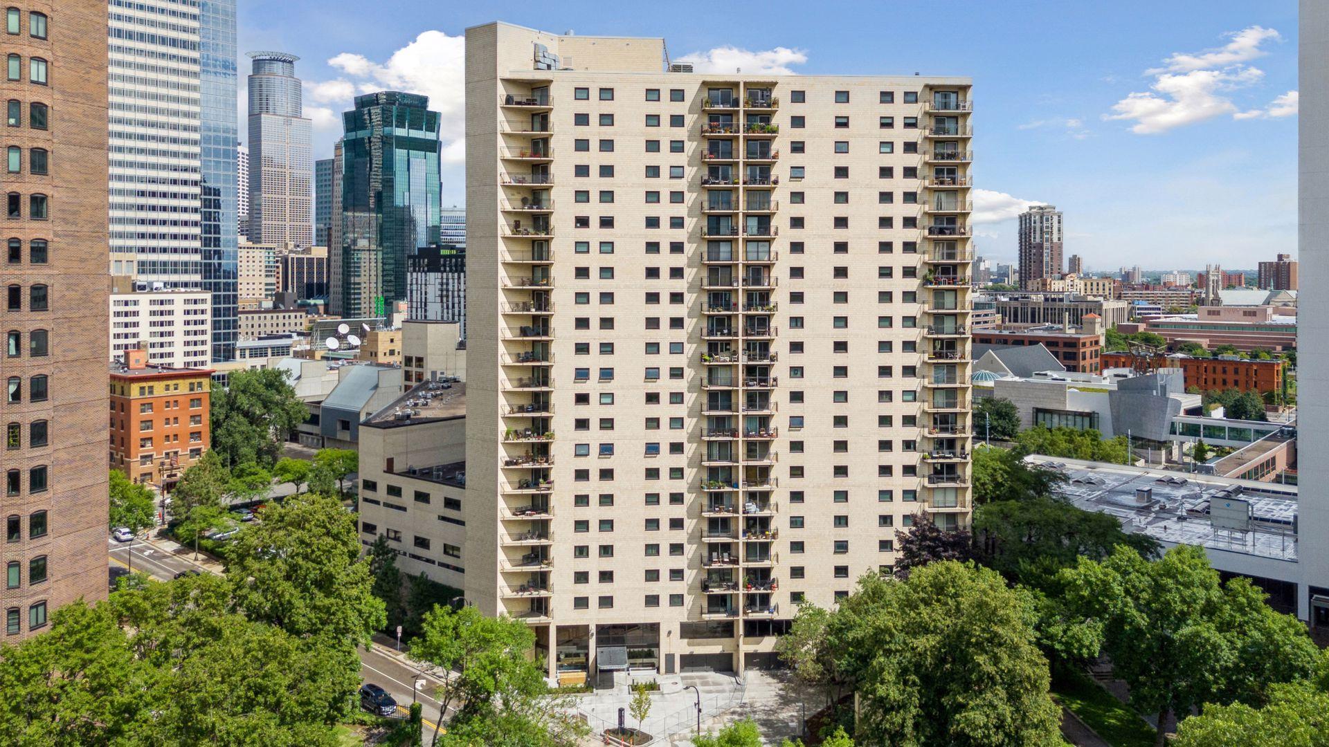 View of Residential at 1225 Lasalle Avenue #2307, Minneapolis MN 55403, Minneapolis (7 of 33) - Mike Wilen | Minnesota Team Real Estate