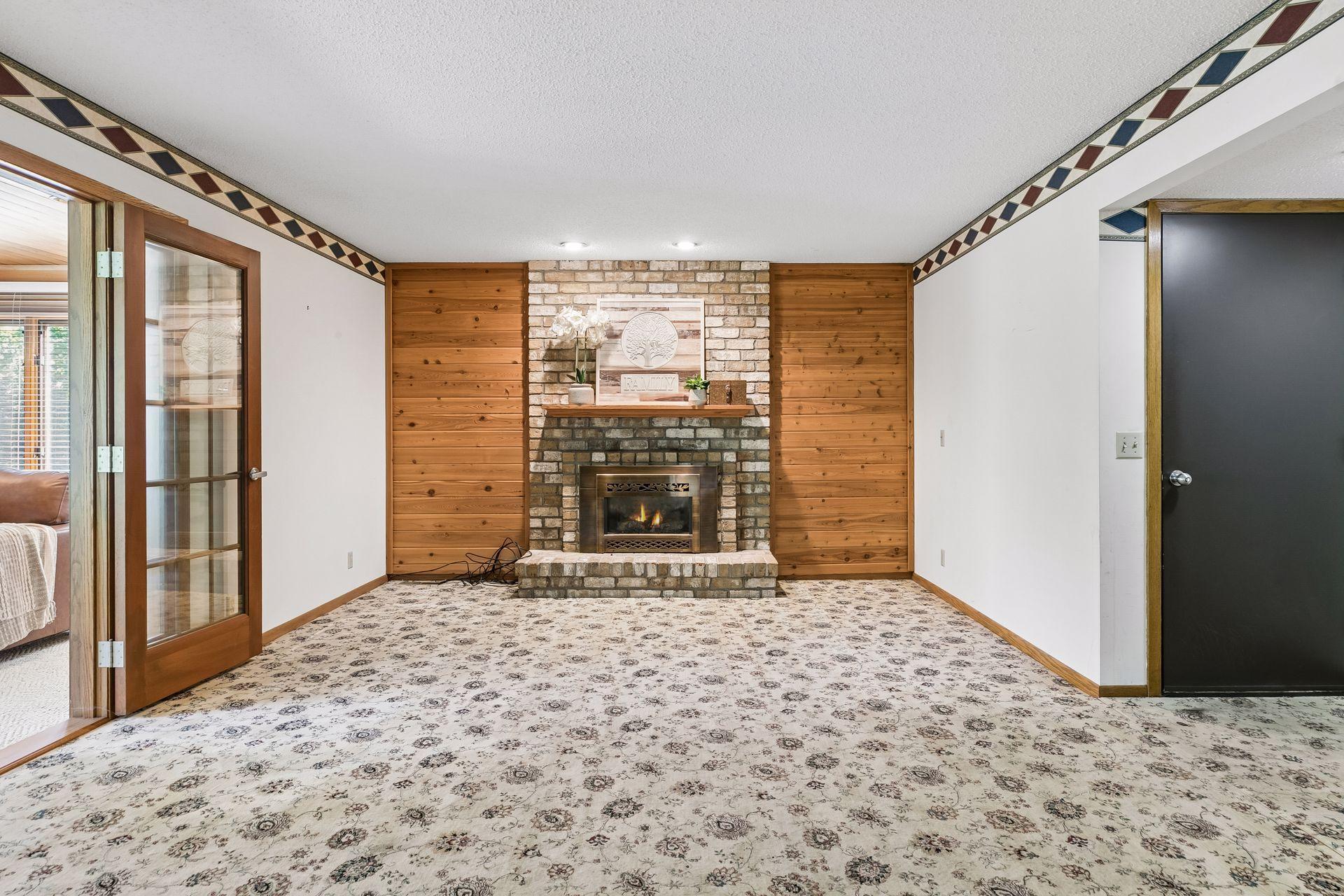 View of Residential at 20 Deer Hills Drive, North Oaks MN 55127, North Oaks (20 of 57) - Mike Wilen | Minnesota Team Real Estate