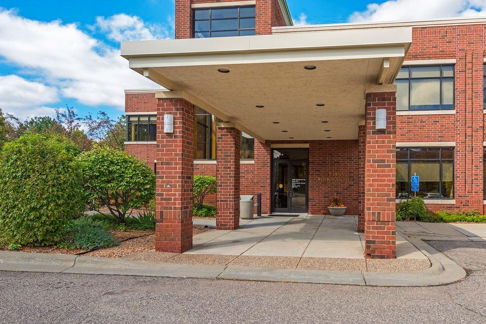 View of Residential at 5225 Grandview Square #308, Edina MN 55436, Edina (61 of 66) - Mike Wilen | Minnesota Team Real Estate