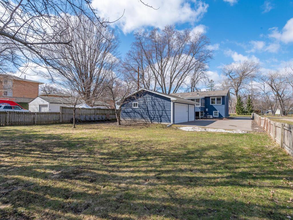 View of Residential at 2108 Belmont Lane, Mound MN 55364, Mound (7 of 21) - Mike Wilen | Minnesota Team Real Estate