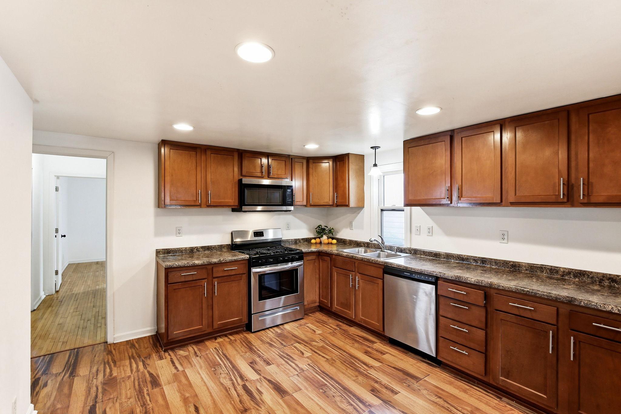 View of Residential at 1283 Rice Street, Saint Paul MN 55117, Saint Paul (17 of 36) - Mike Wilen | Minnesota Team Real Estate
