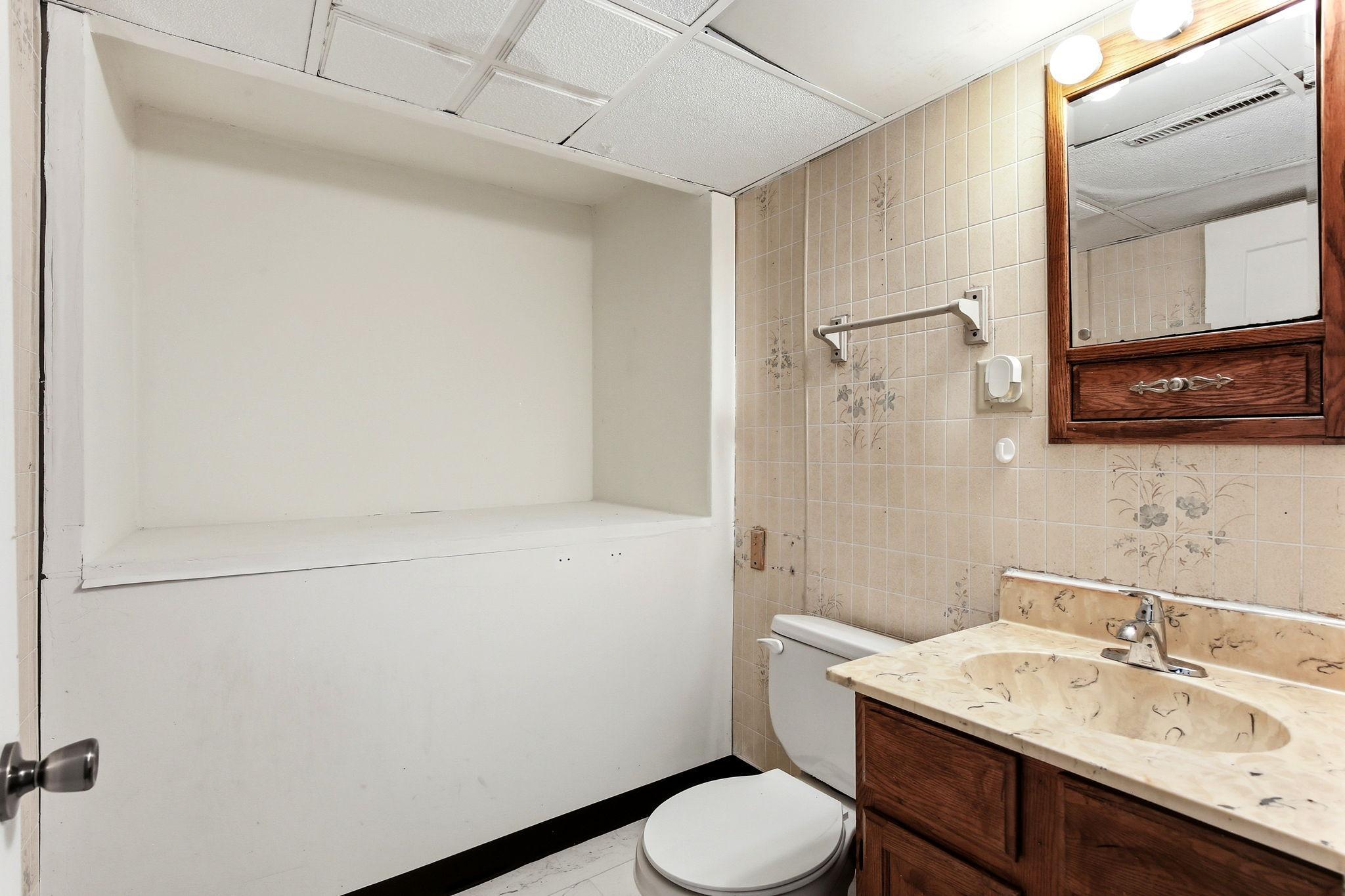 View of Residential at 1283 Rice Street, Saint Paul MN 55117, Saint Paul (32 of 36) - Mike Wilen | Minnesota Team Real Estate