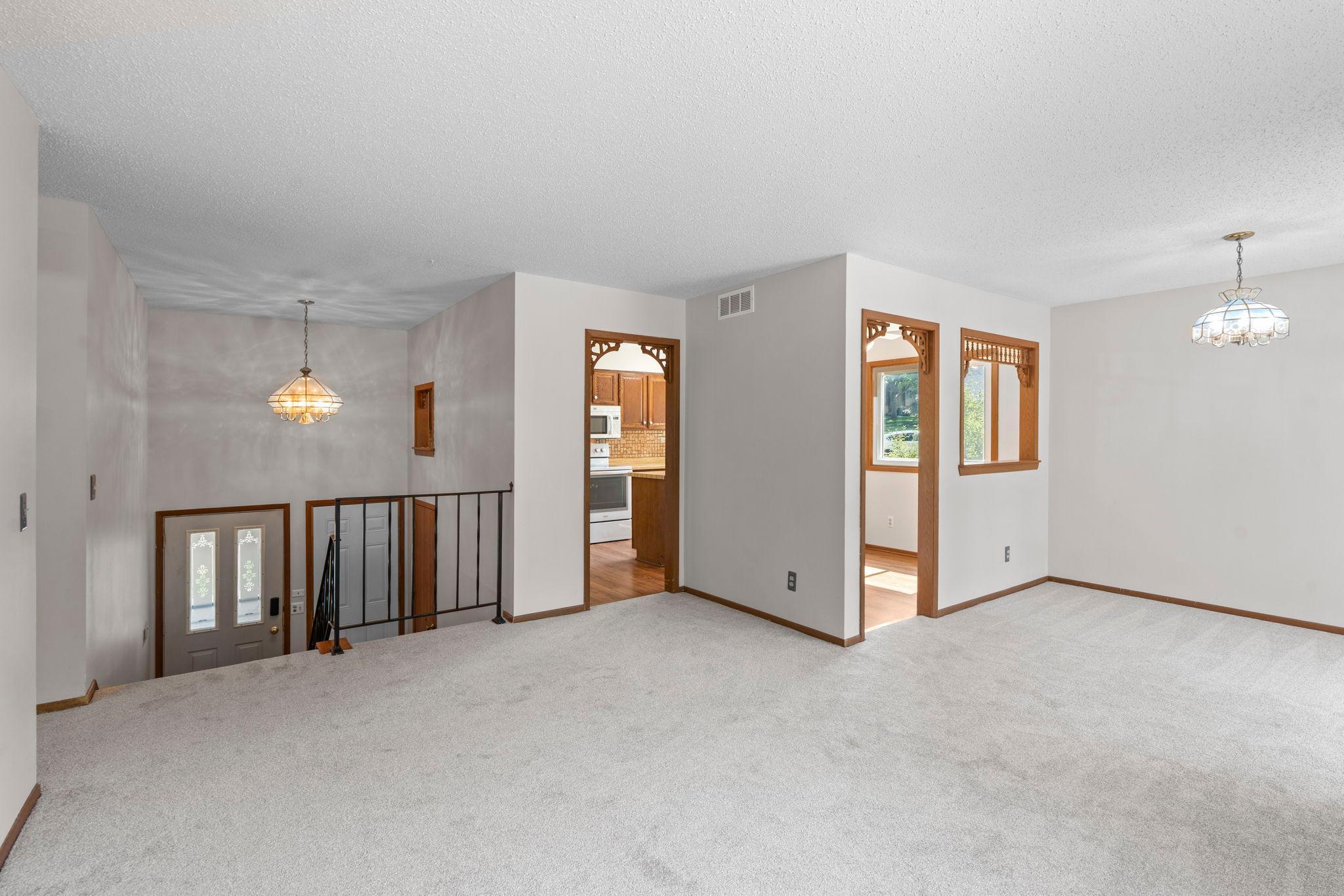 View of Residential at 16995 Gannon Way, Rosemount MN 55068, Rosemount (10 of 47) - Mike Wilen | Minnesota Team Real Estate