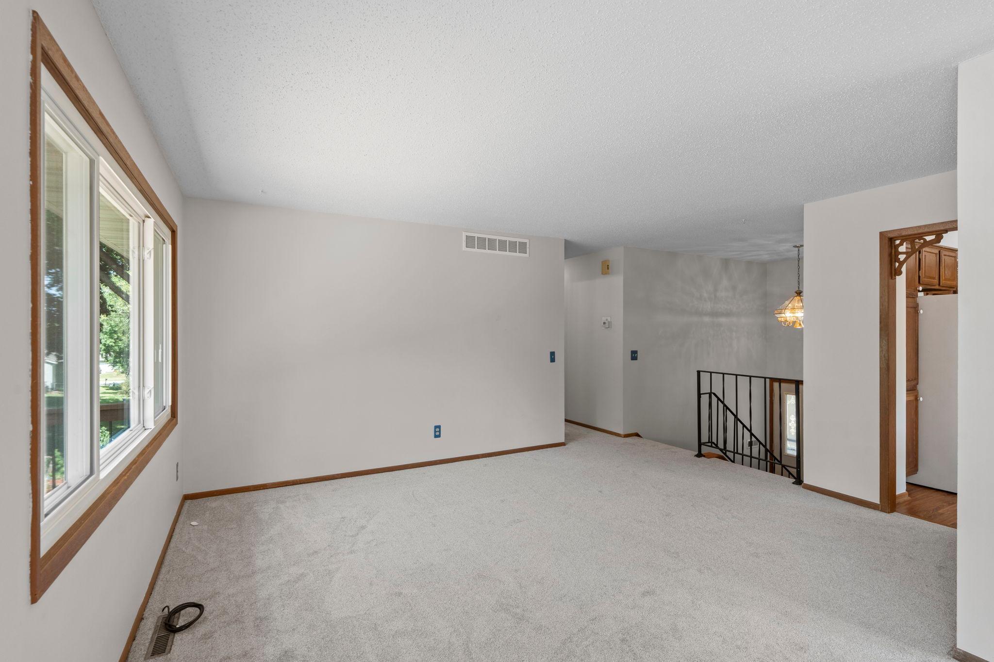 View of Residential at 16995 Gannon Way, Rosemount MN 55068, Rosemount (9 of 47) - Mike Wilen | Minnesota Team Real Estate