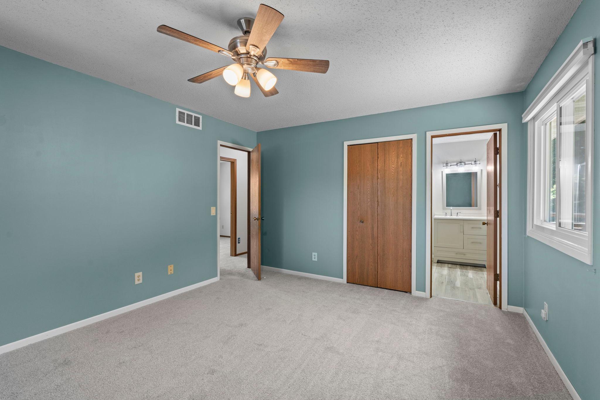 View of Residential at 16995 Gannon Way, Rosemount MN 55068, Rosemount (20 of 47) - Mike Wilen | Minnesota Team Real Estate