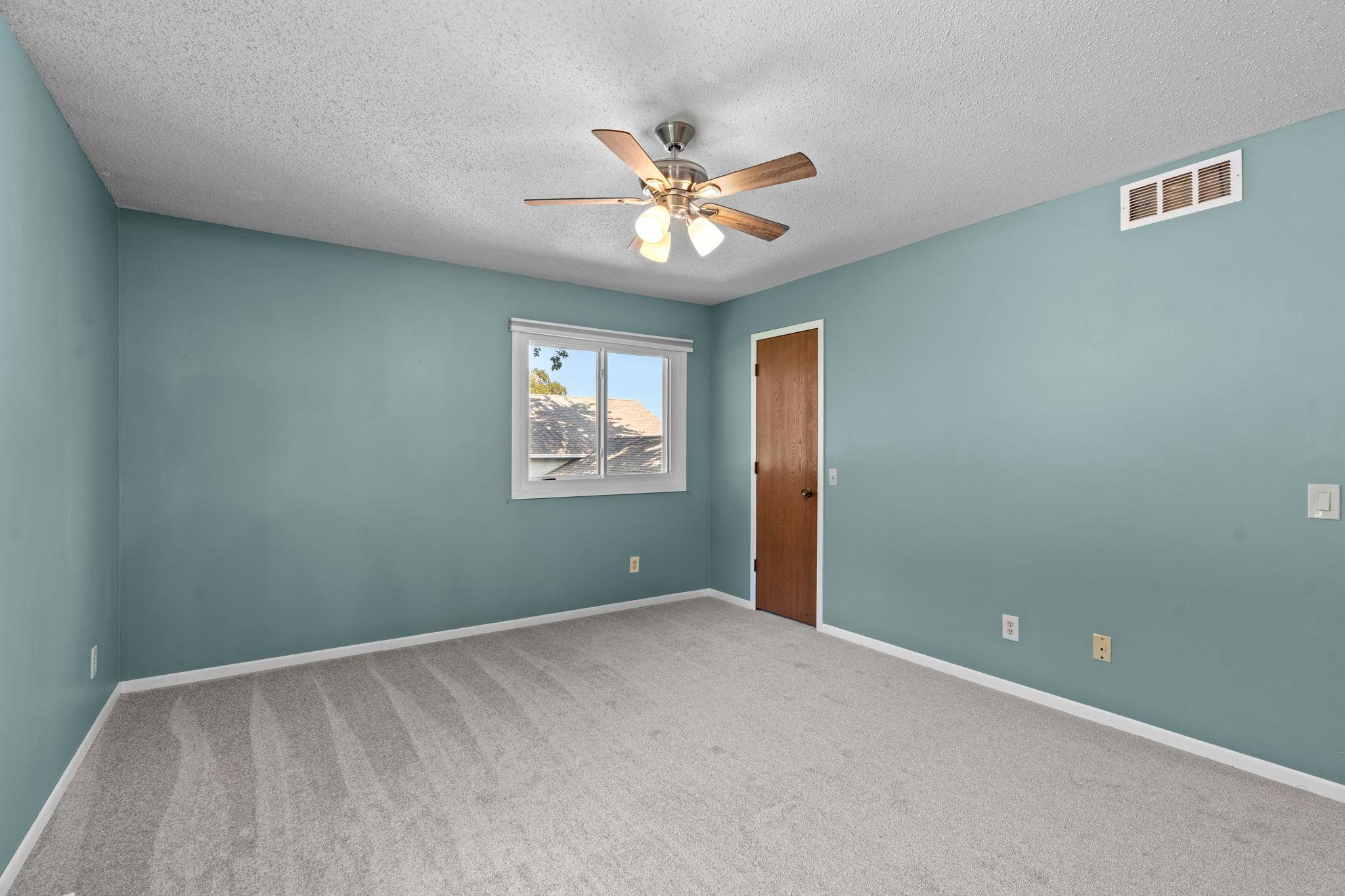 View of Residential at 16995 Gannon Way, Rosemount MN 55068, Rosemount (19 of 47) - Mike Wilen | Minnesota Team Real Estate