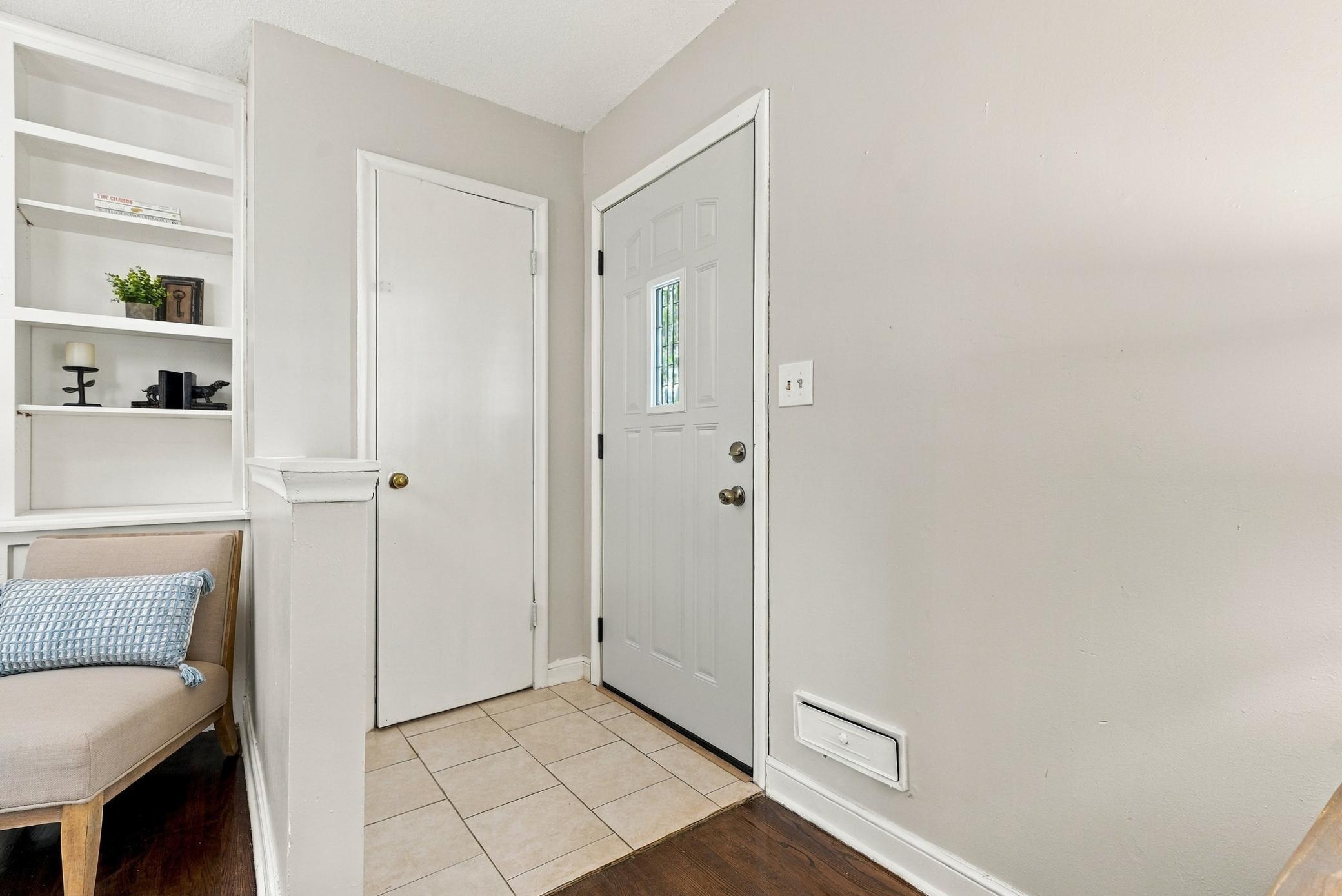 View of Residential at 5130 Queen Avenue, Minneapolis MN 55430, Minneapolis (52 of 61) - Mike Wilen | Minnesota Team Real Estate