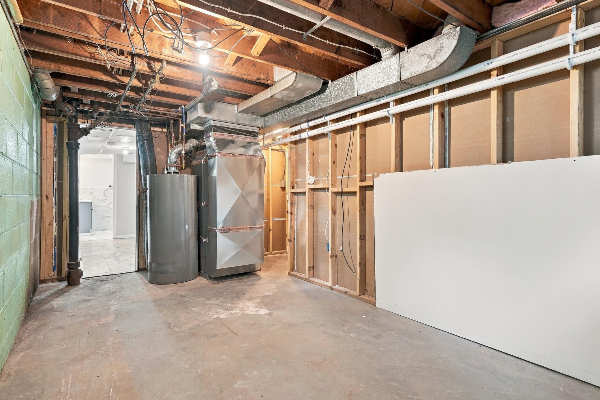 View of Residential at 5130 Queen Avenue, Minneapolis MN 55430, Minneapolis (51 of 61) - Mike Wilen | Minnesota Team Real Estate