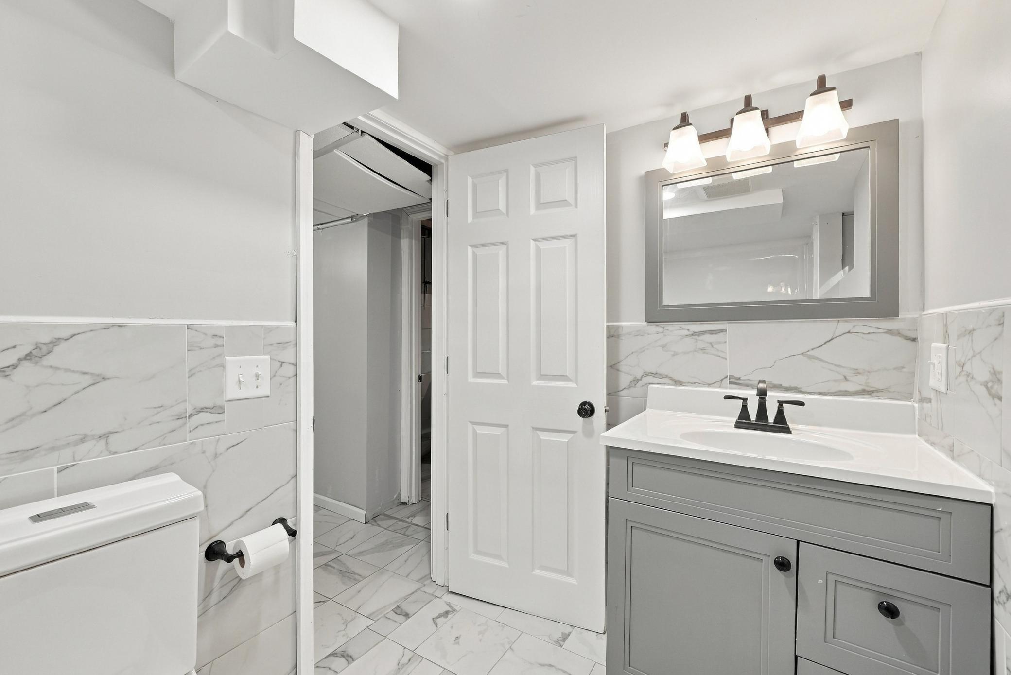 View of Residential at 5130 Queen Avenue, Minneapolis MN 55430, Minneapolis (47 of 61) - Mike Wilen | Minnesota Team Real Estate
