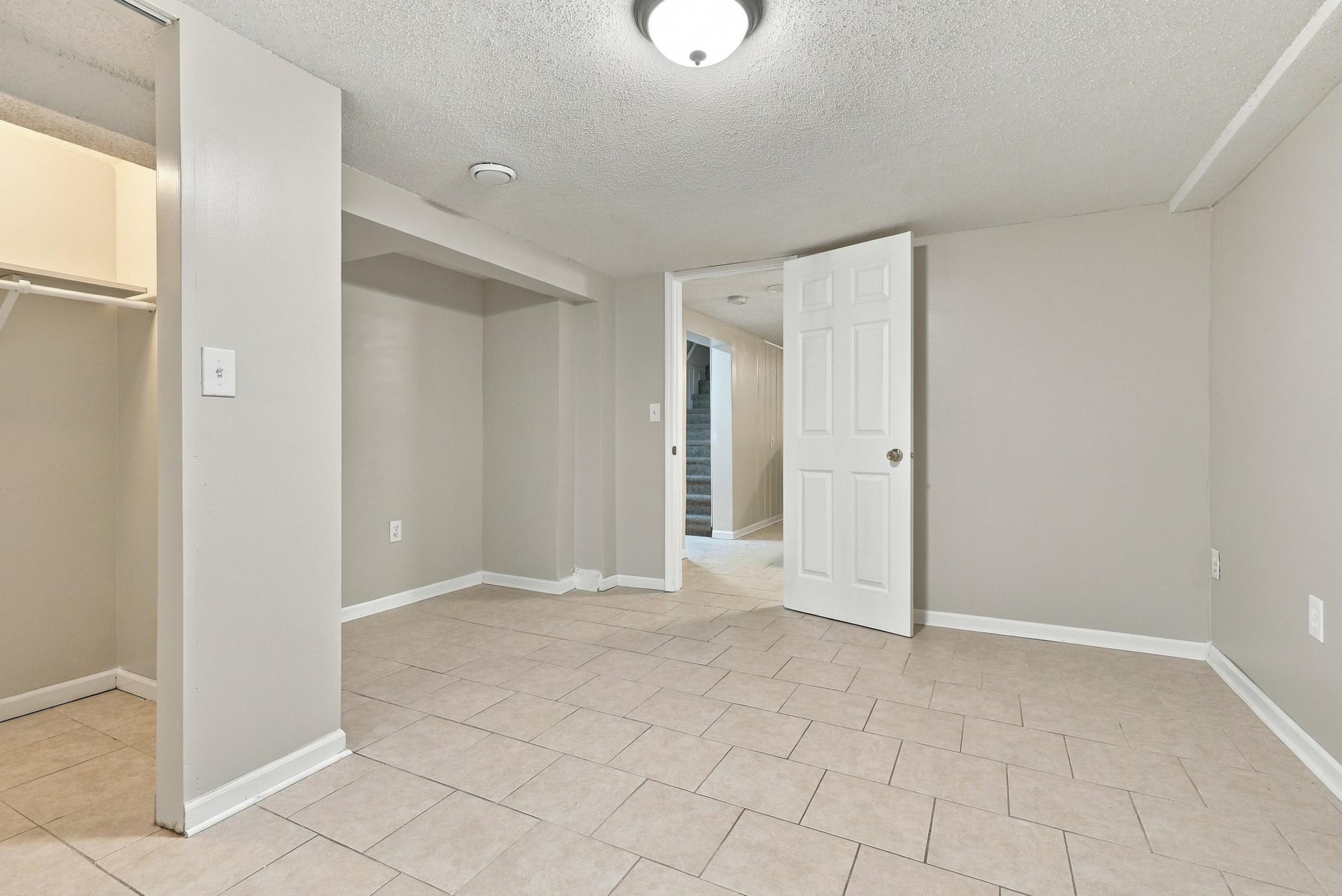 View of Residential at 5130 Queen Avenue, Minneapolis MN 55430, Minneapolis (43 of 61) - Mike Wilen | Minnesota Team Real Estate