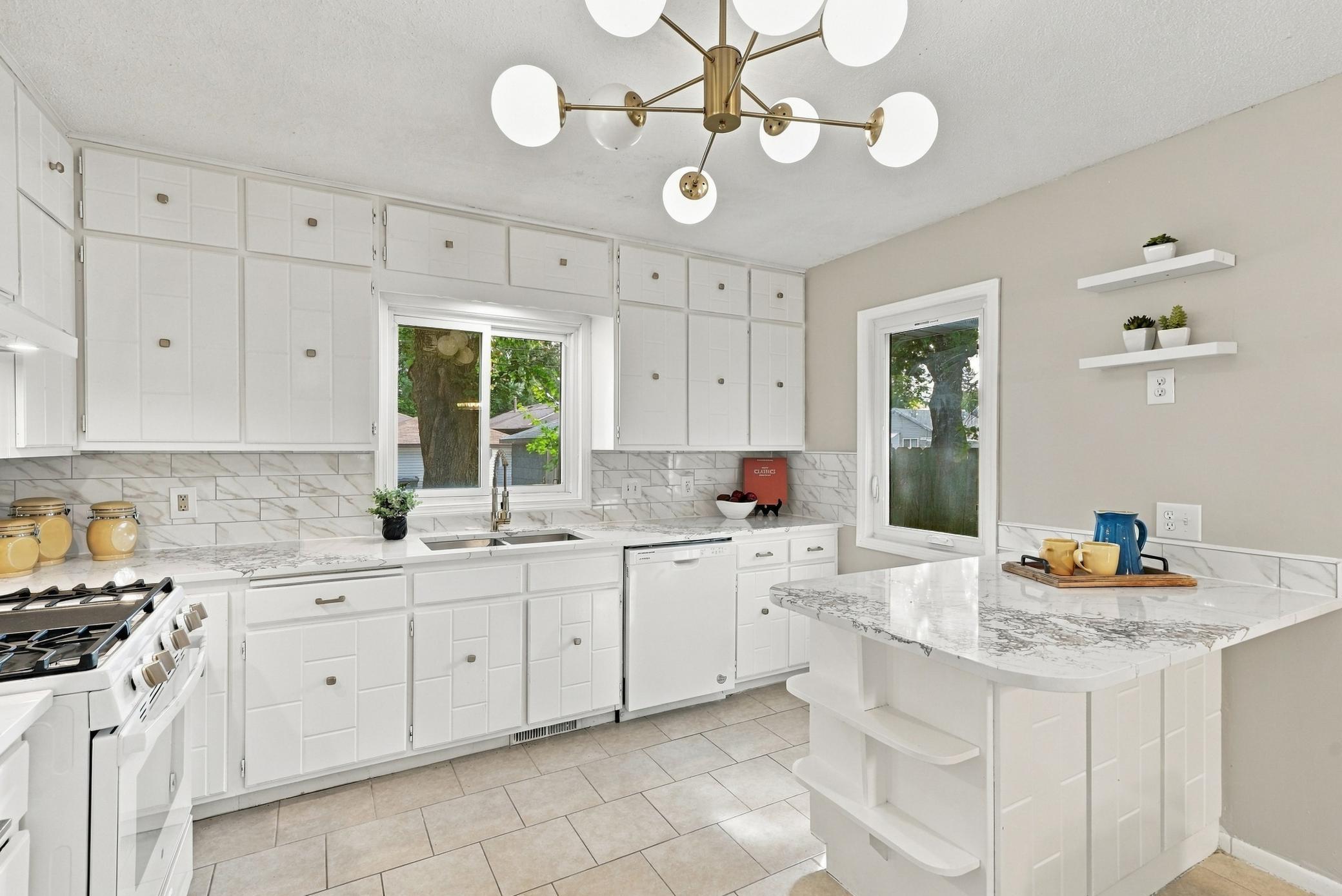 View of Residential at 5130 Queen Avenue, Minneapolis MN 55430, Minneapolis (10 of 61) - Mike Wilen | Minnesota Team Real Estate