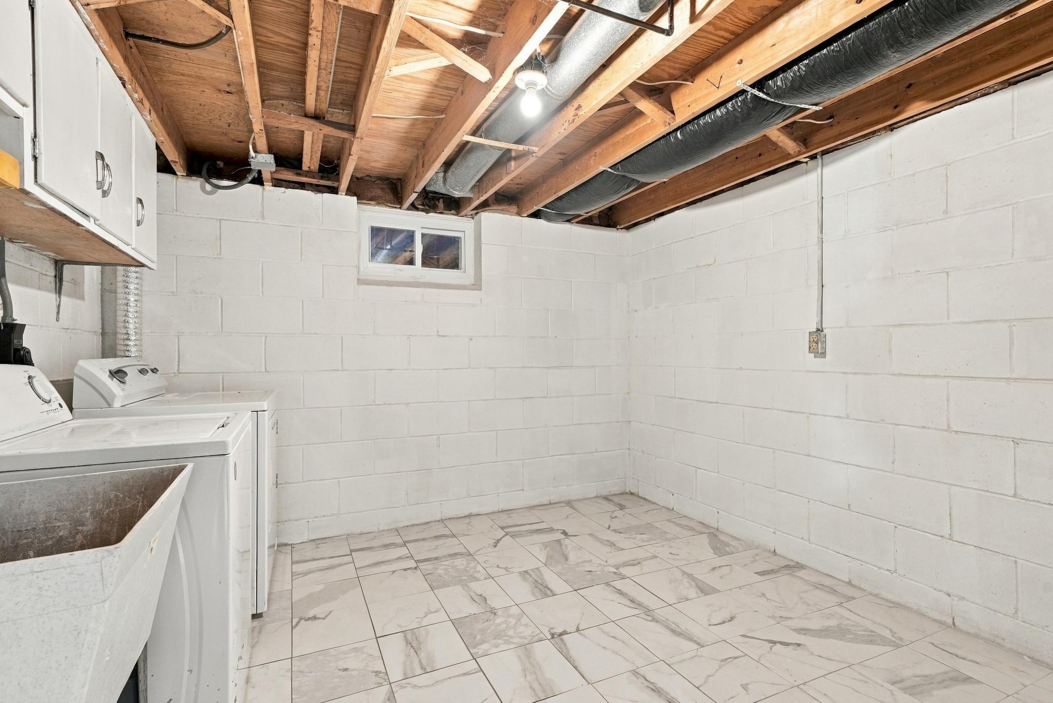 View of Residential at 5130 Queen Avenue, Minneapolis MN 55430, Minneapolis (53 of 69) - Mike Wilen | Minnesota Team Real Estate