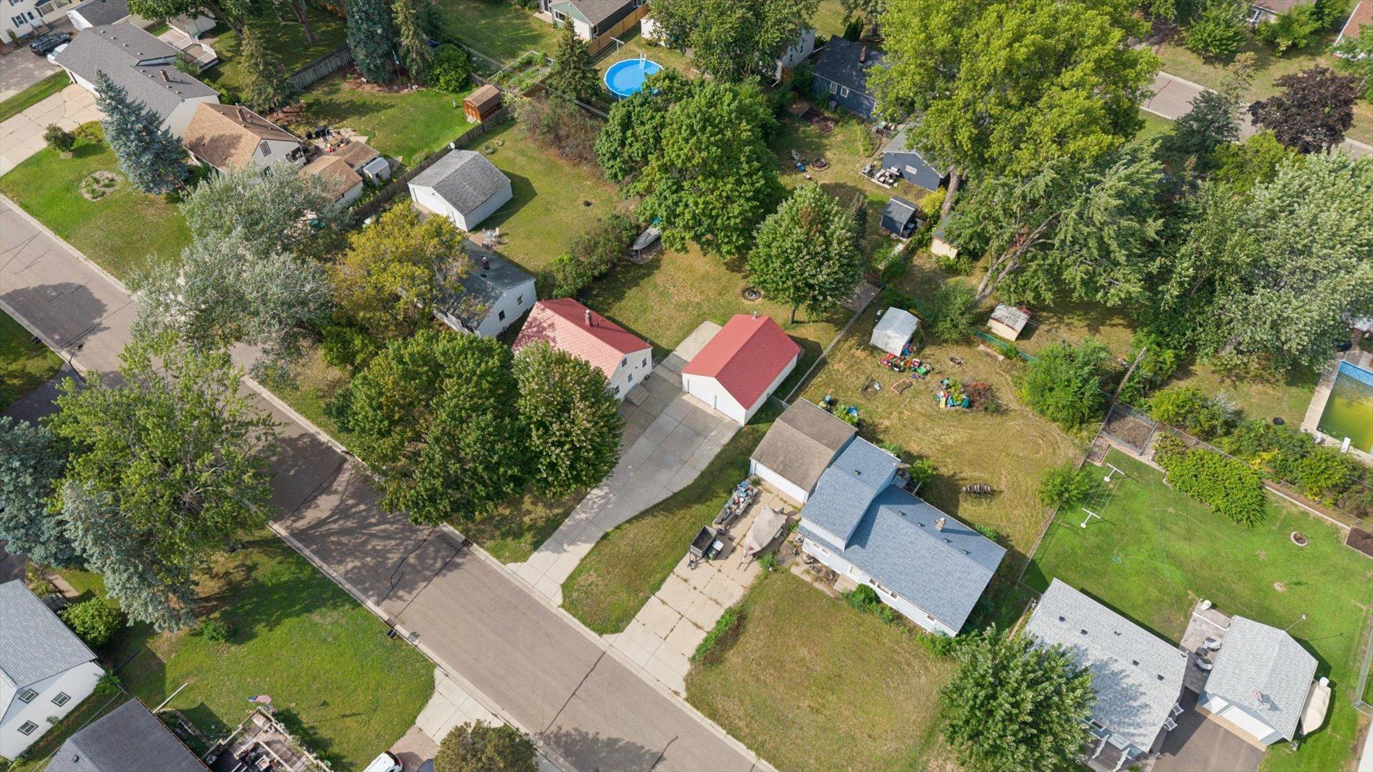 View of Residential at 1747 Pinewood Drive, Shoreview MN 55126, Shoreview (35 of 40) - Mike Wilen | Minnesota Team Real Estate