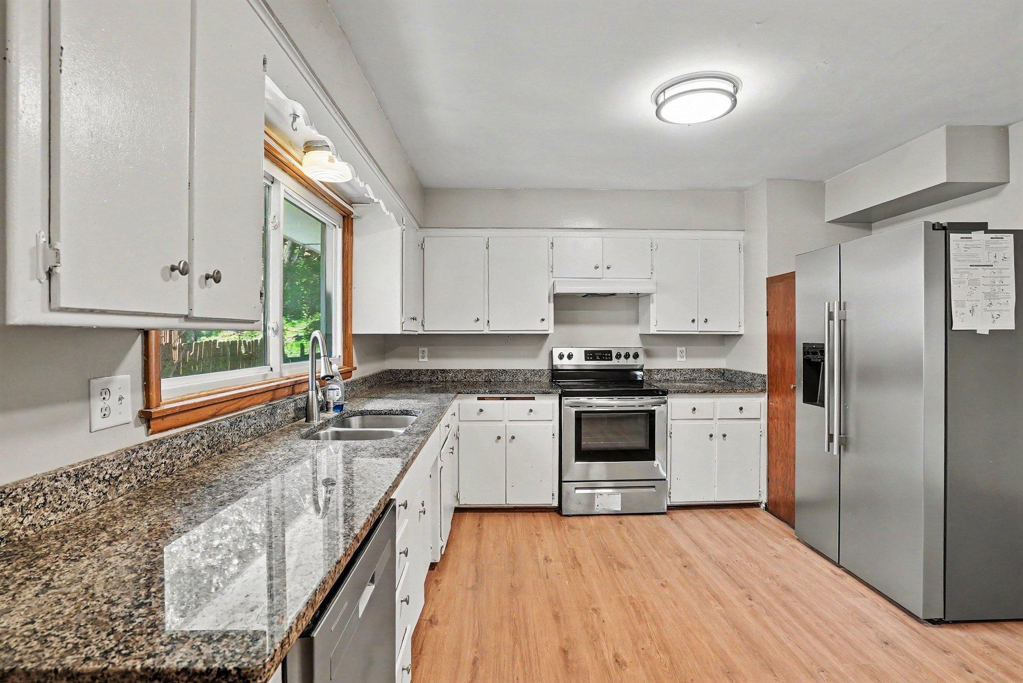 View of Residential at 1527 Winchell Street, Saint Paul MN 55106, Saint Paul (4 of 26) - Mike Wilen | Minnesota Team Real Estate