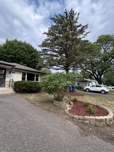 View of Residential at 1527 Winchell Street, Saint Paul MN 55106, Saint Paul (3 of 26) - Mike Wilen | Minnesota Team Real Estate