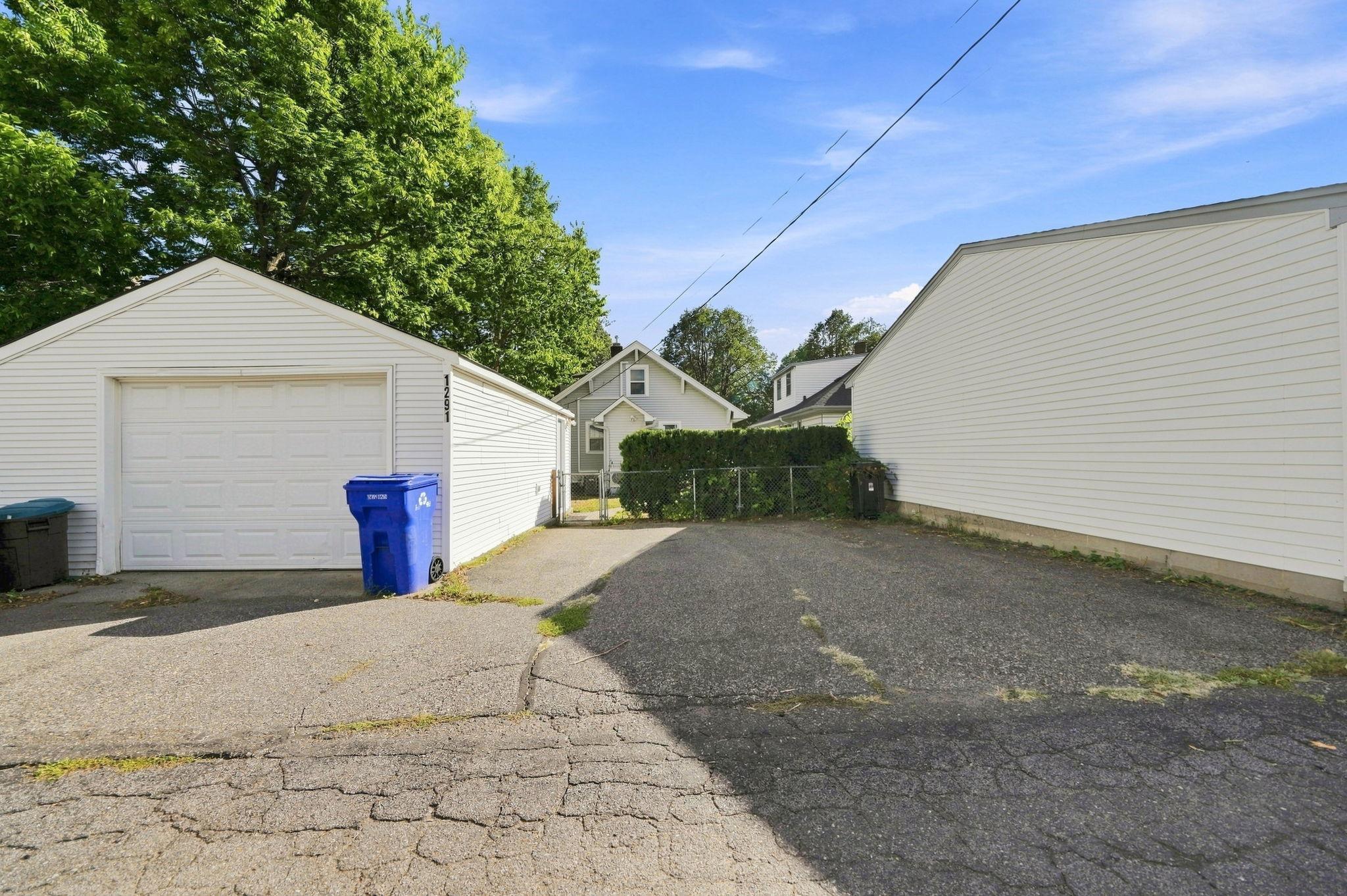 View of Residential at 1291 Sherburne Avenue, Saint Paul MN 55104, Saint Paul (44 of 44) - Mike Wilen | Minnesota Team Real Estate